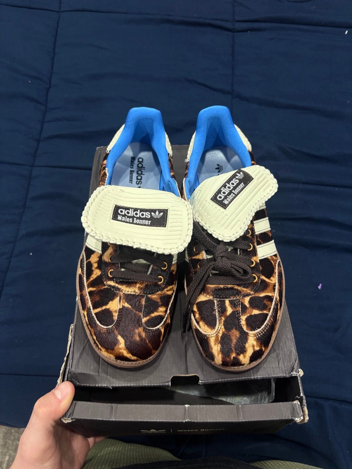 Size 10.5 wales Bonner samba pony