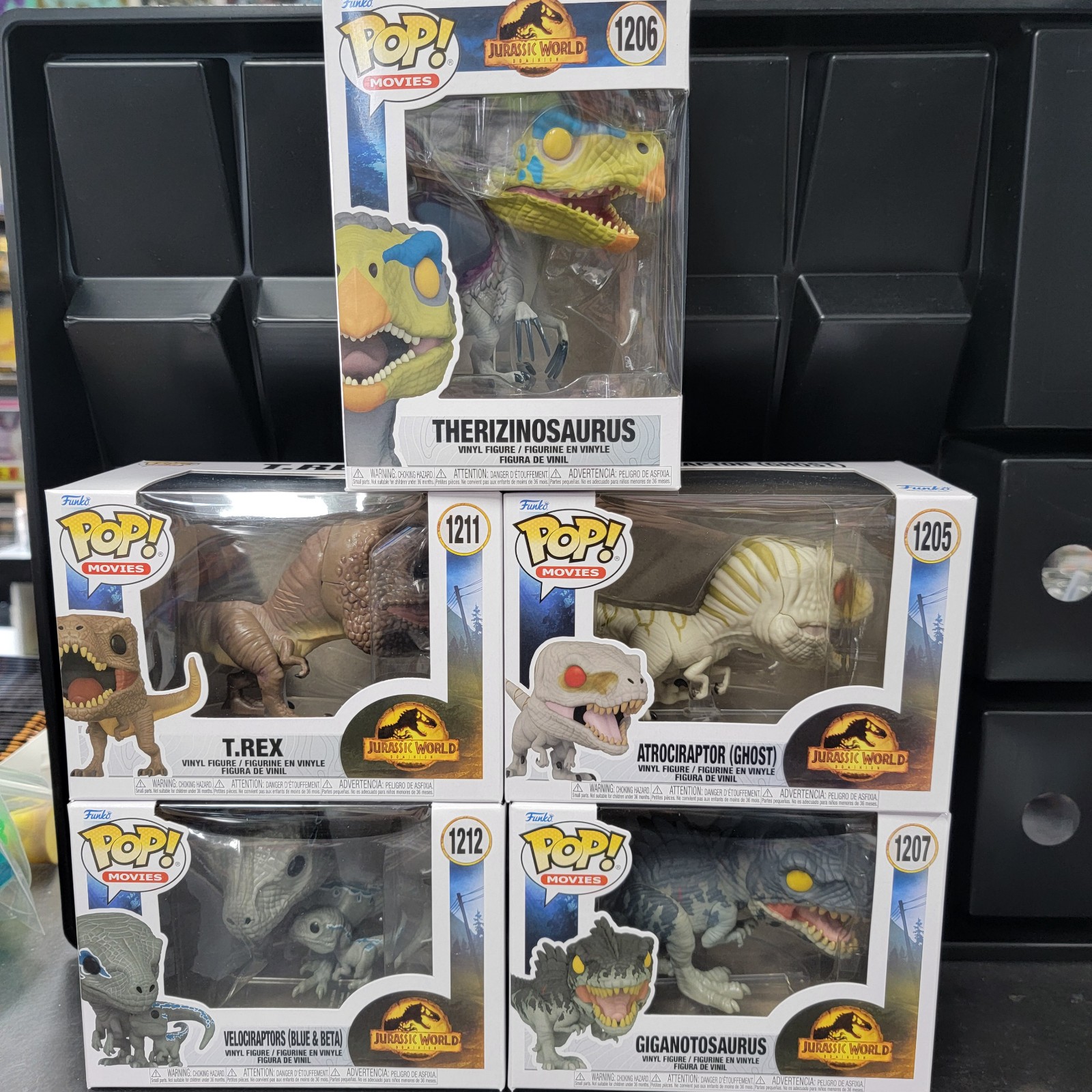 Funko Pop JURASSIC WORLD Set of 5 DINOSAURS T.Rex, Blue & Beta, Giganotosaurus
