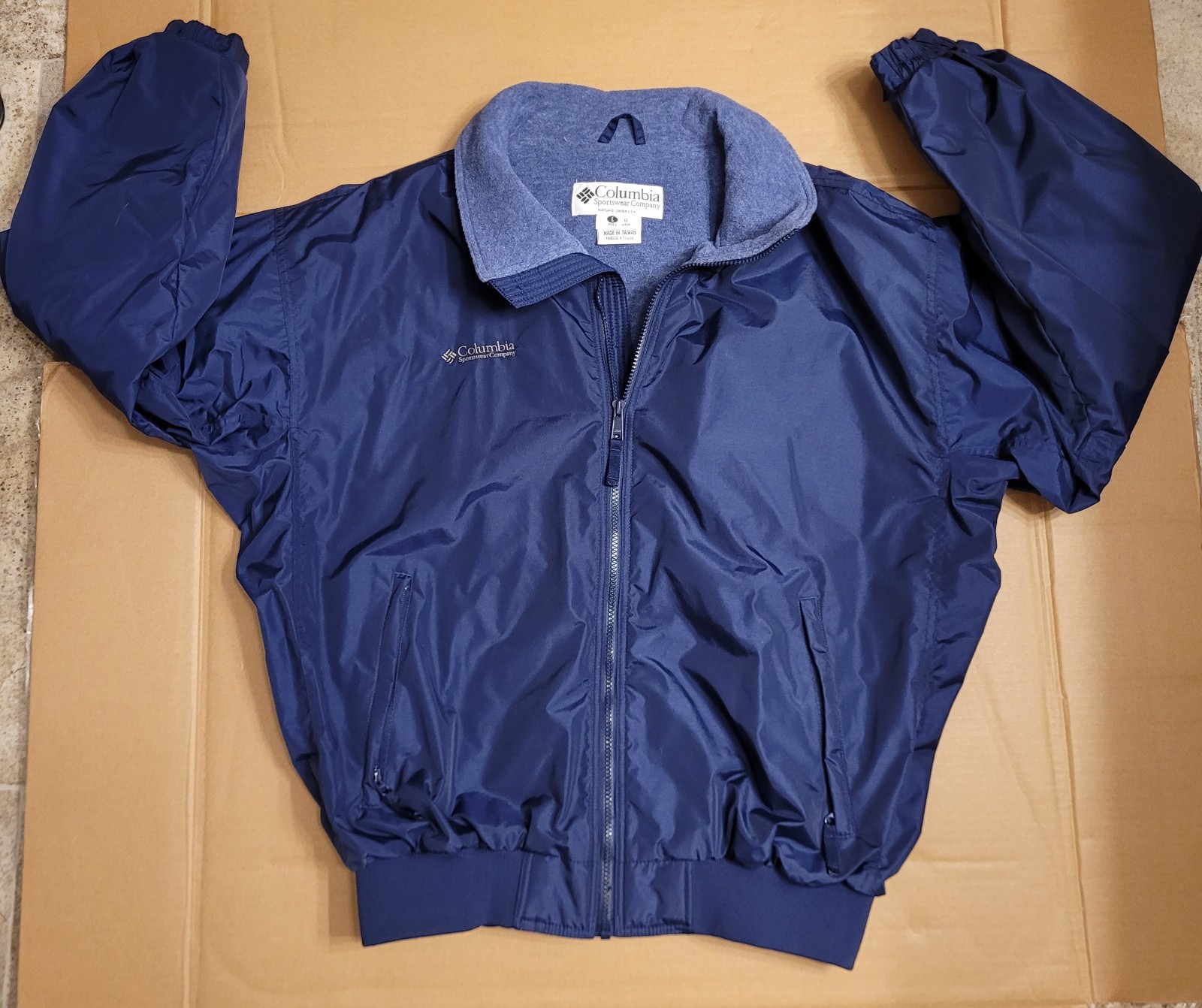 Columbia Men's All-weather Zip-Up Blue Jacket Sz. Lg.