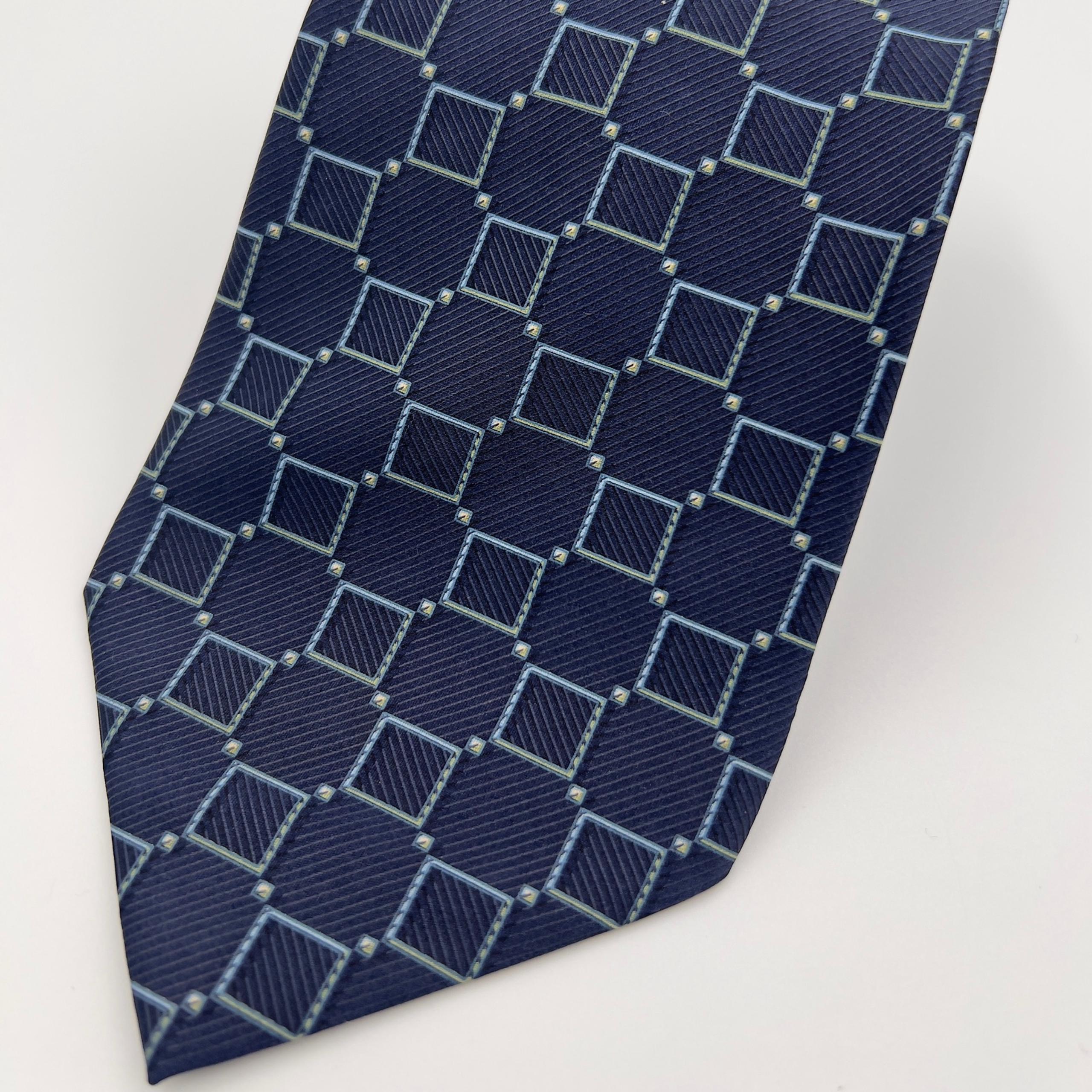 Nautica Silk Tie Made in USA Classic Navy Necktie 58.5” x 4”