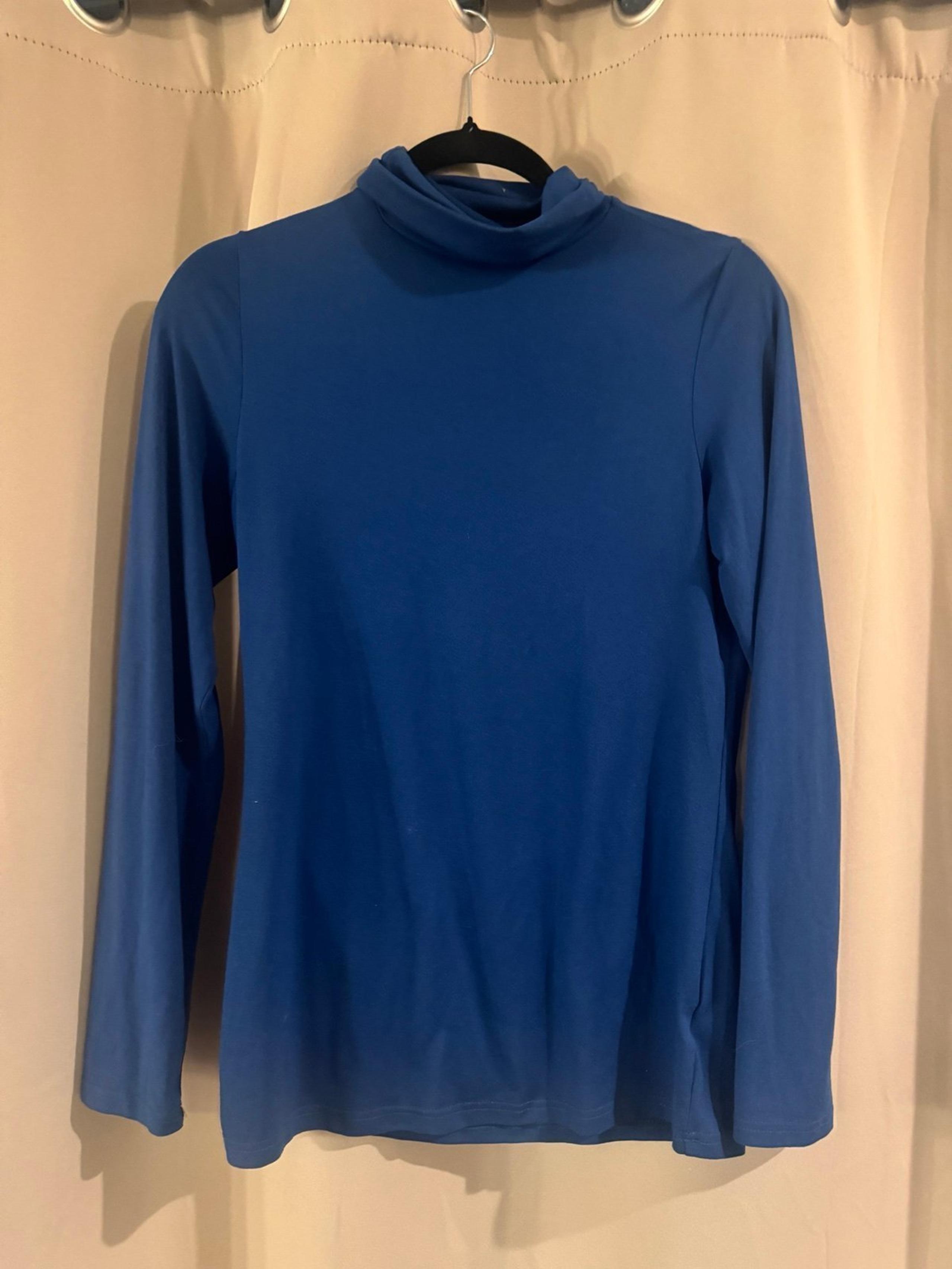 Women’s Blue Doublju Turtleneck Top
