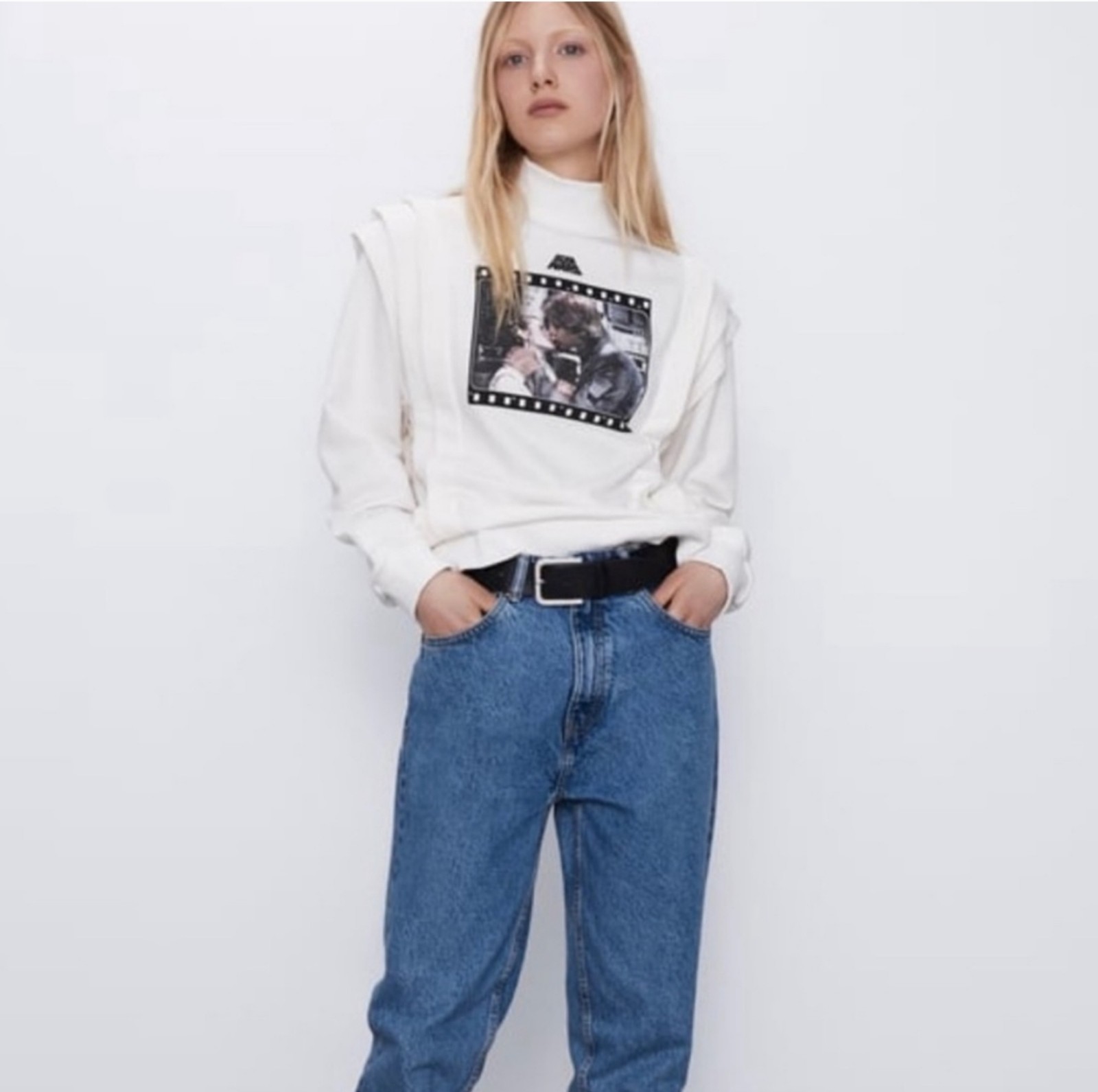 ZARA x STAR WARS White Film Strip Ruffle Sweatshirt S