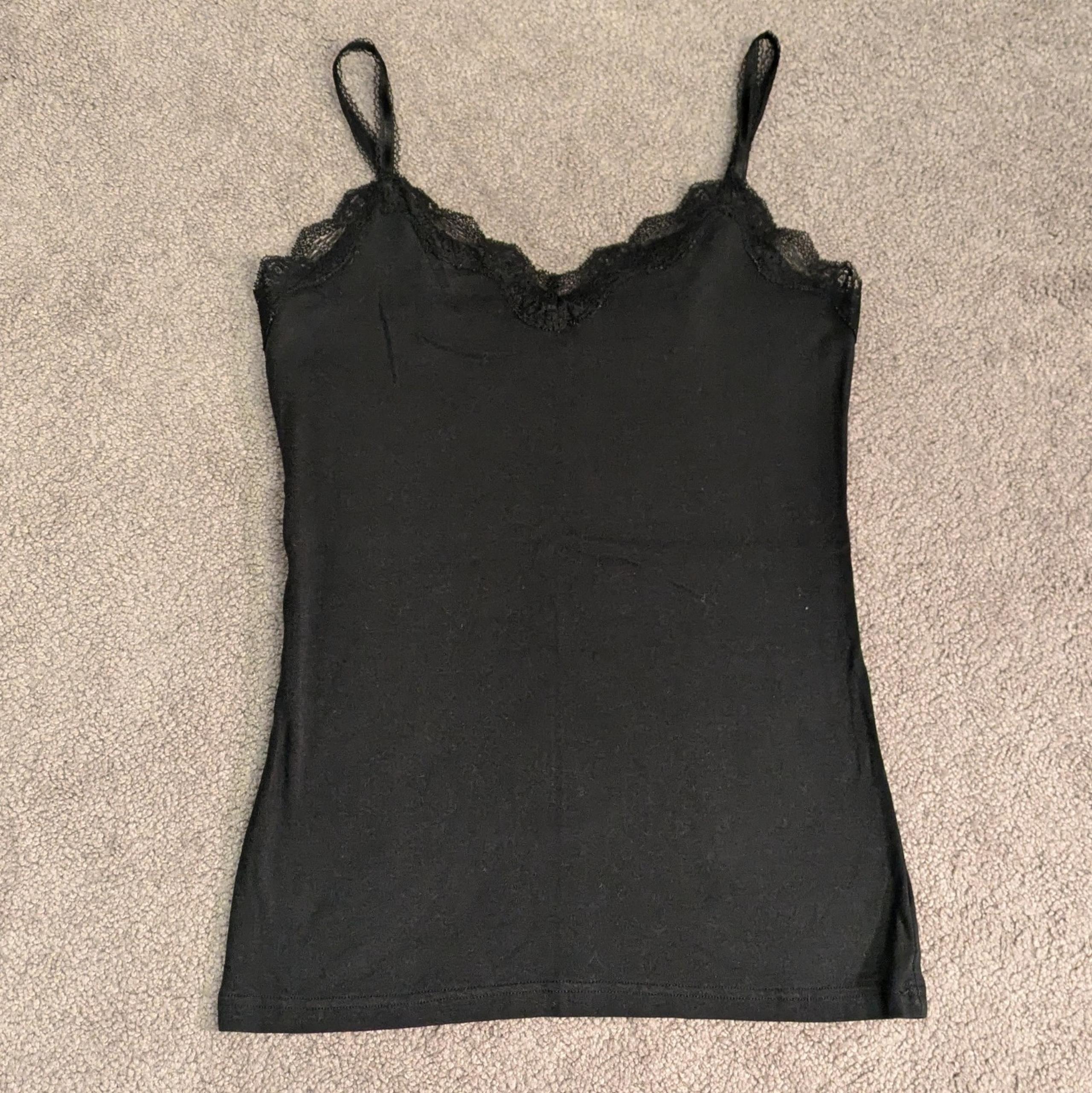 Old Navy Women's Small Black Lace Trim Camisole