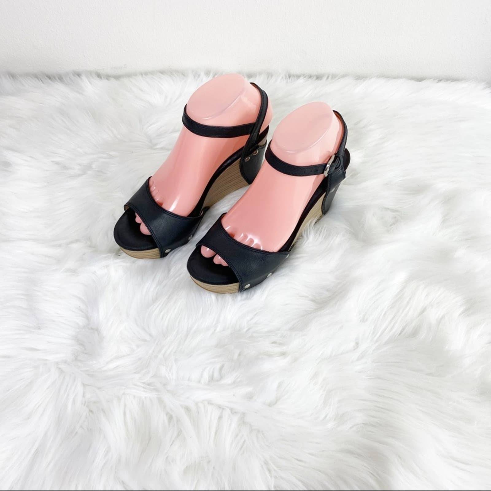 Lucky Brand Wedge Platform Sandal Strap