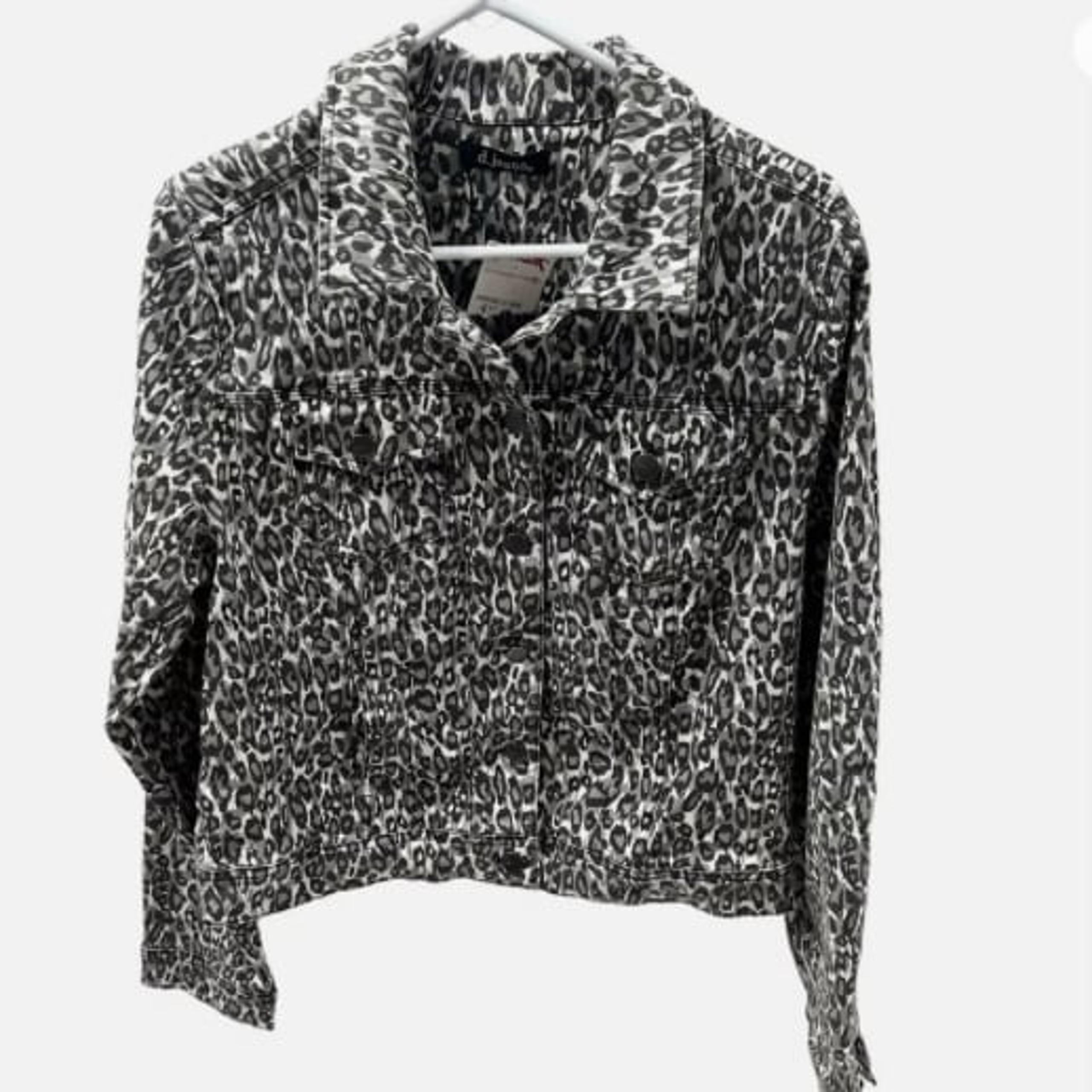 d Jeans Women’s Medium Denim Jean Jacket White Leopard Size Medium
