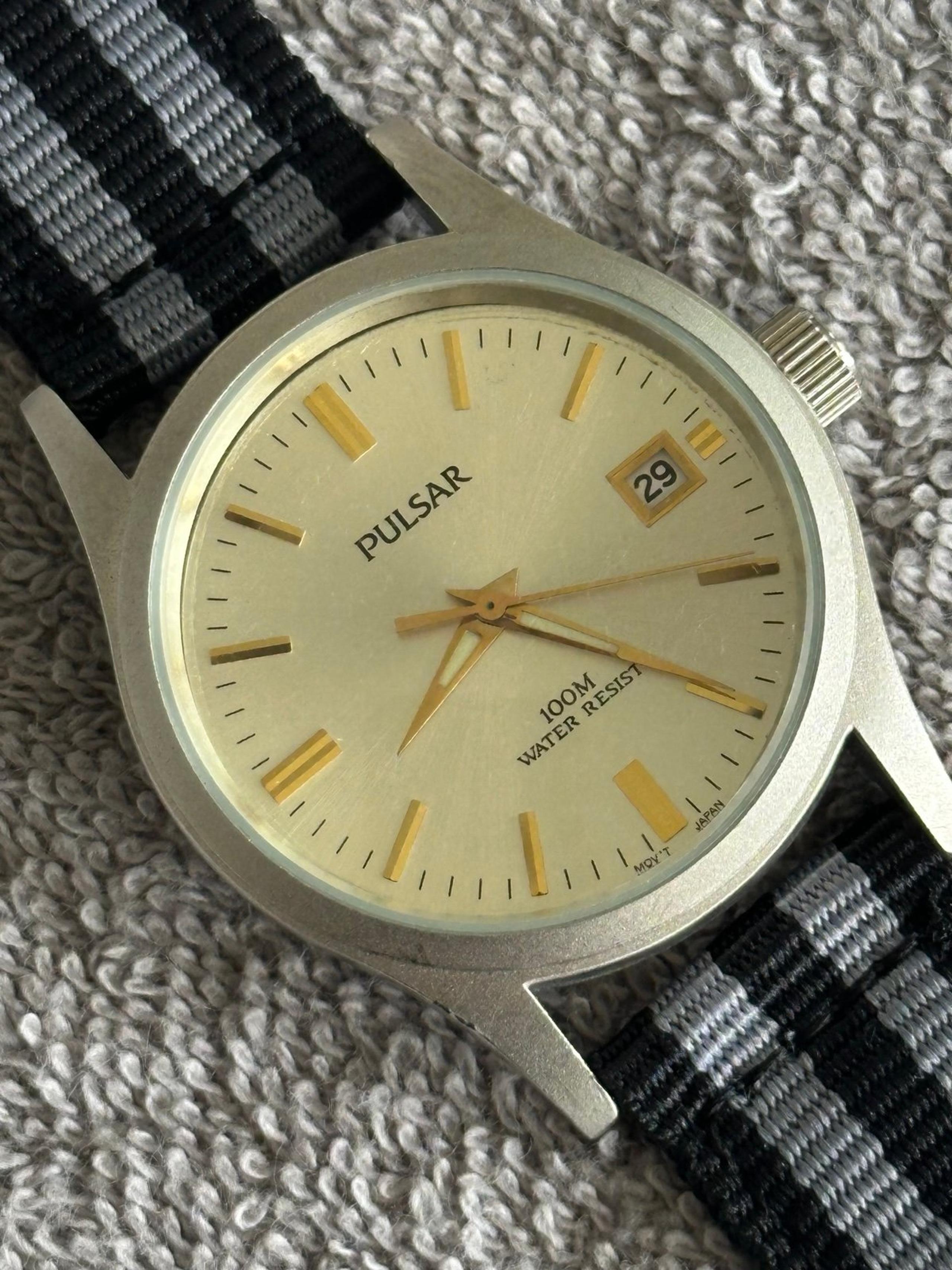 Pulsar by Seiko, day's calendar Mens watch.