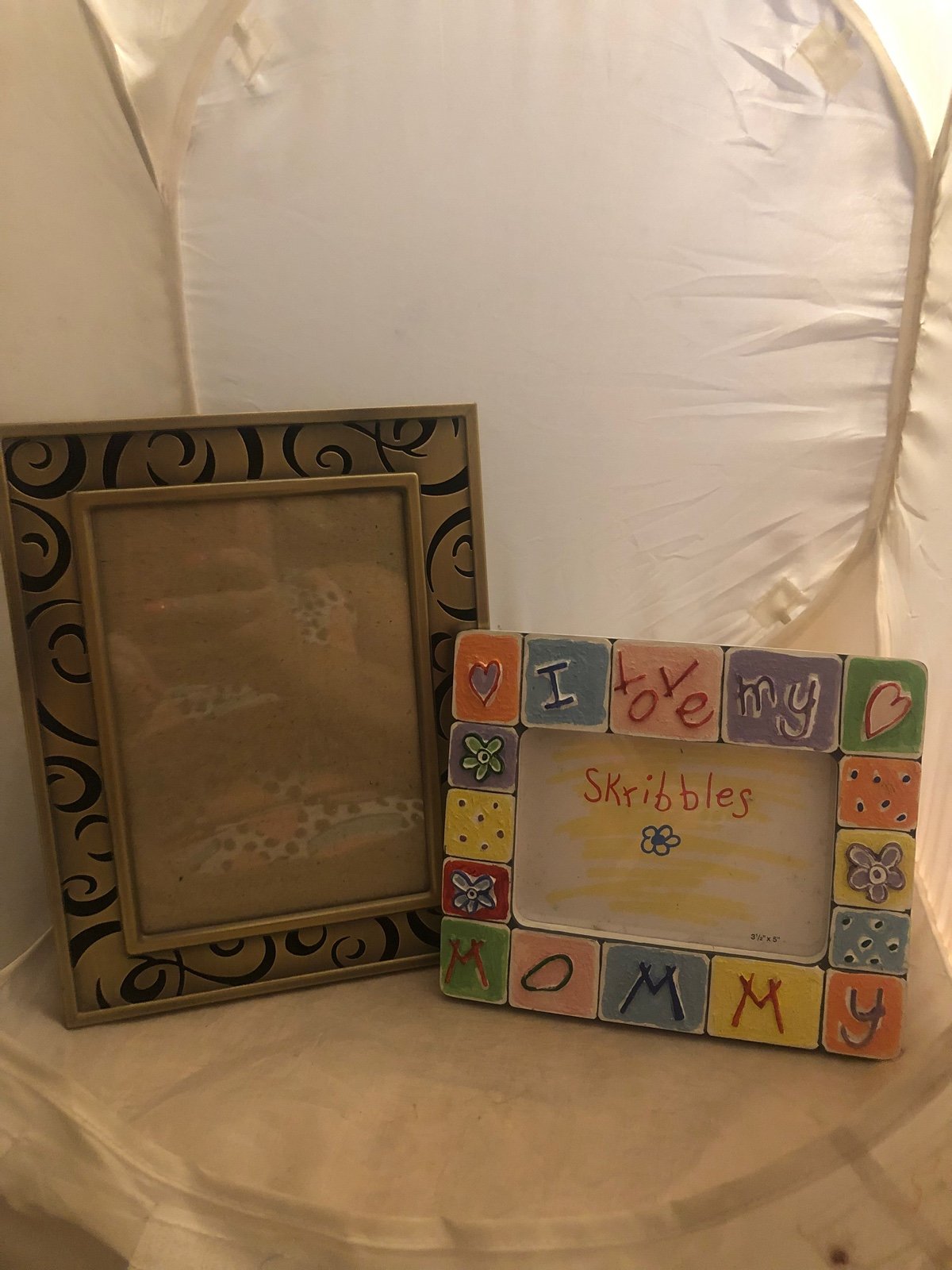 5” x 7” Metal Photo Frame & 3.5” x 5” I Love My Mommy Photo Frame
