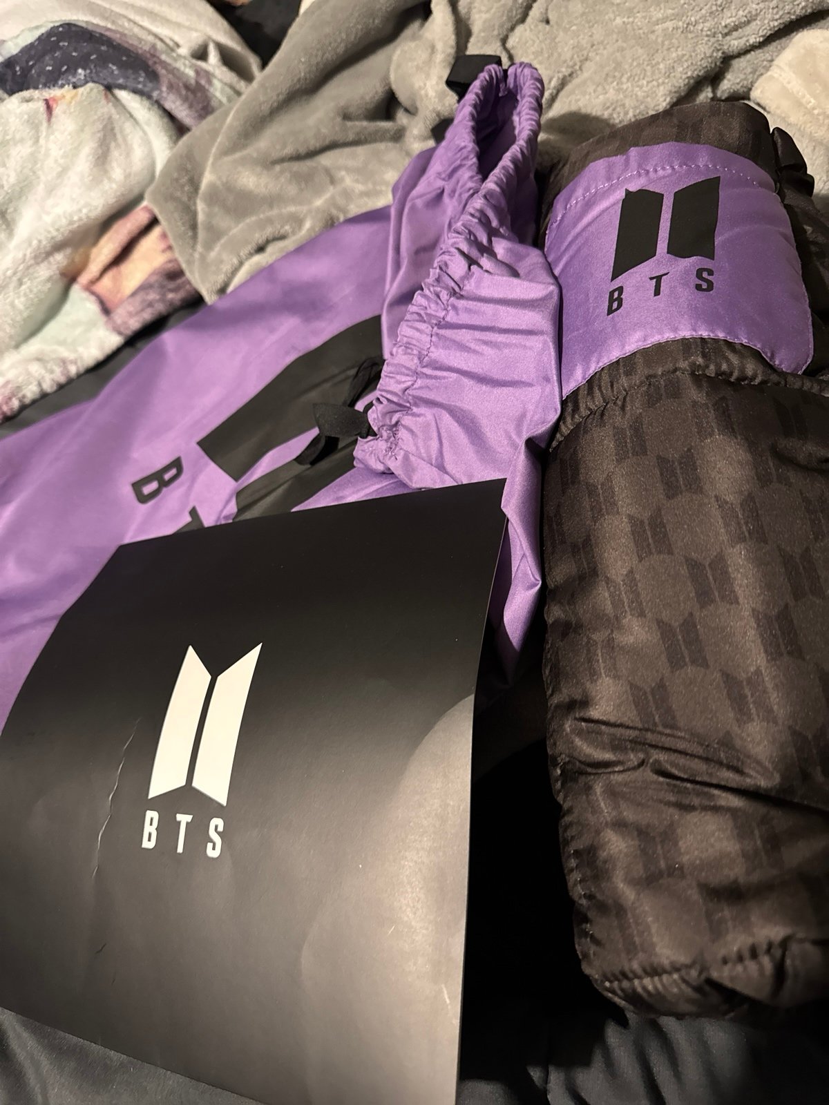 BTS Pop Up MOTS Padded Blanket