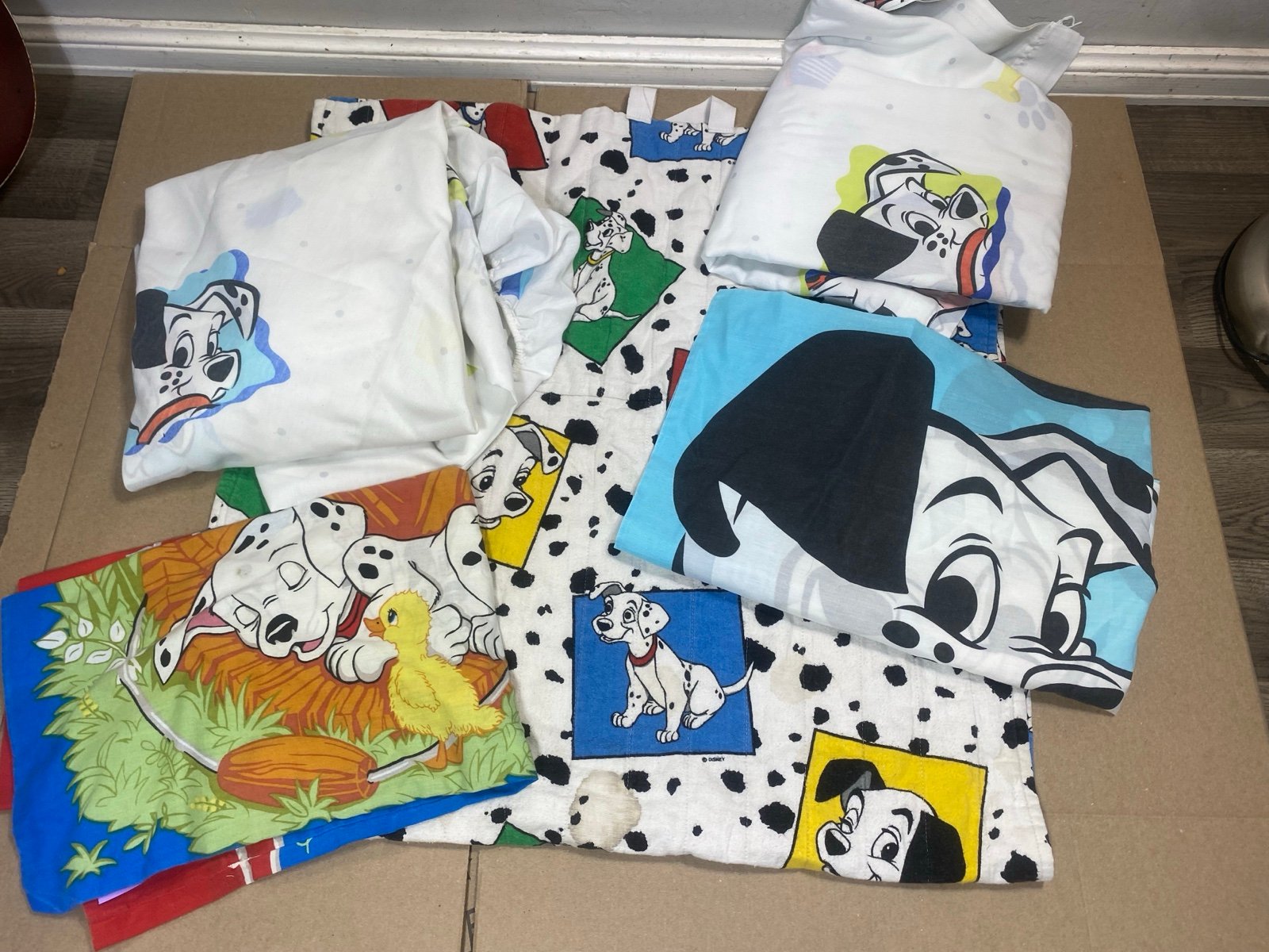 Vintage Disney 101 Dalmations Twin flat/ fitted Sheet set w/2 pillowcases