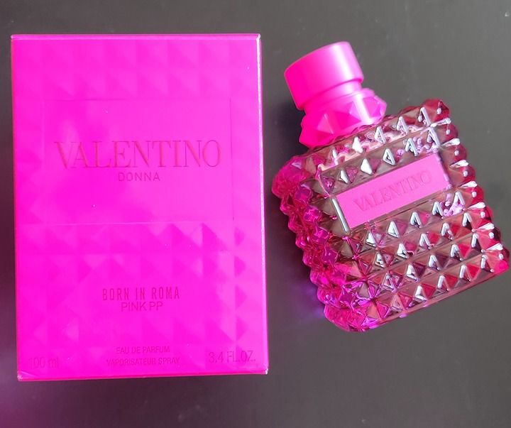 Valentino Bonna Born in Roma Pink pp 100ml New in box
