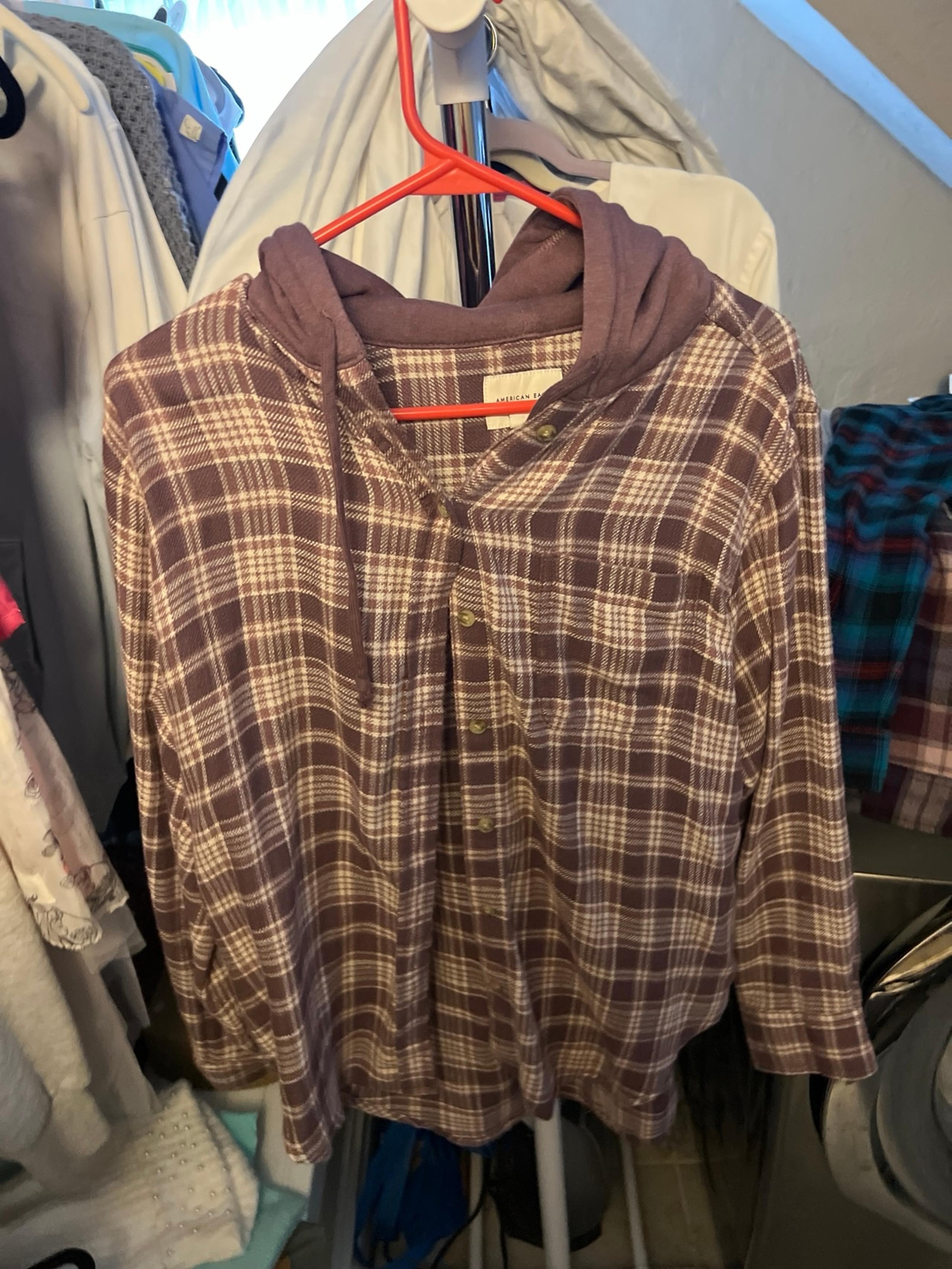 AE Women’s Hooded Flannel