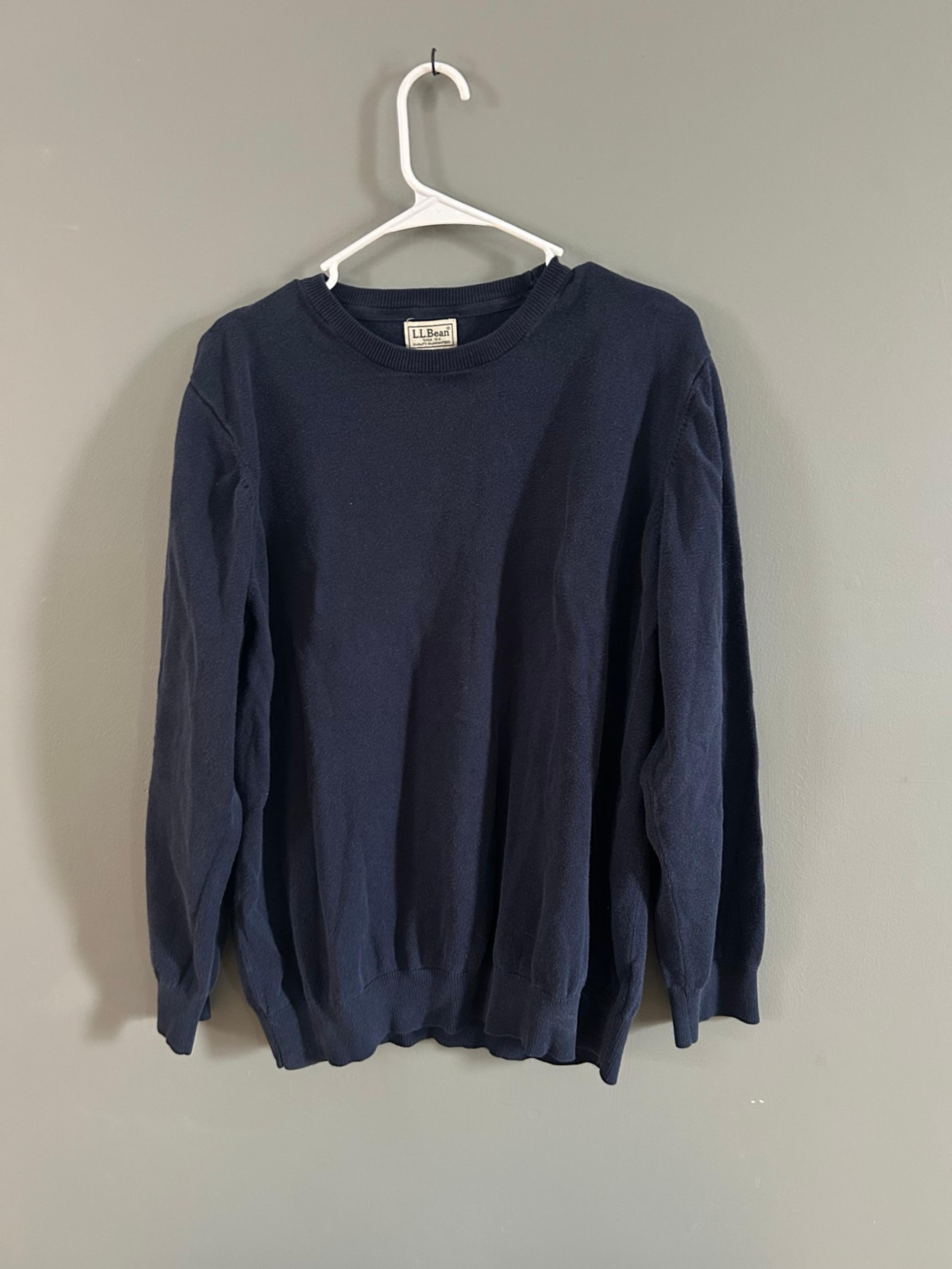 Men’s XL L.L Bean Navy Blue Long Sleeve 95% COTTON 5% CASHMERE Sweater