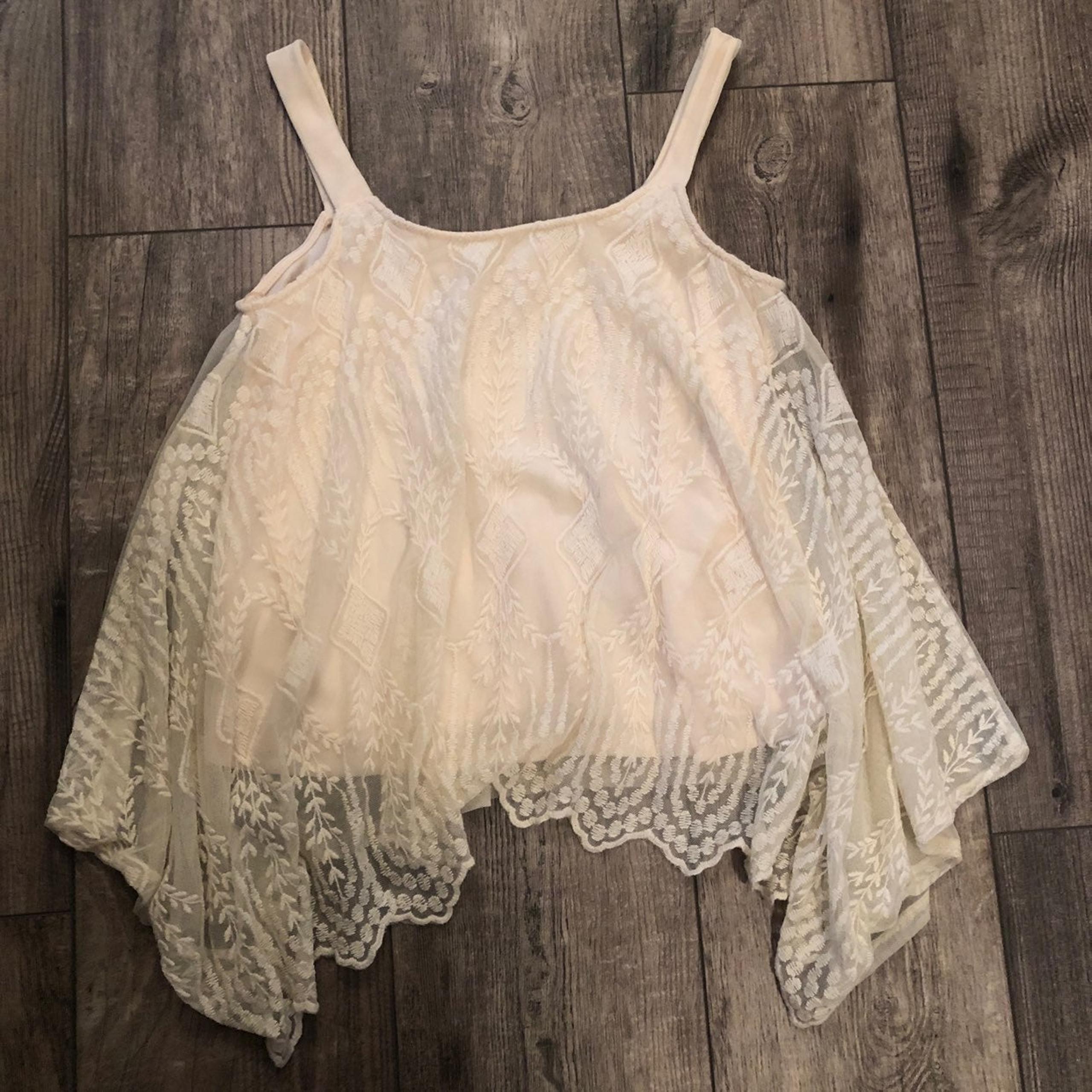 Francesca's lace tank top