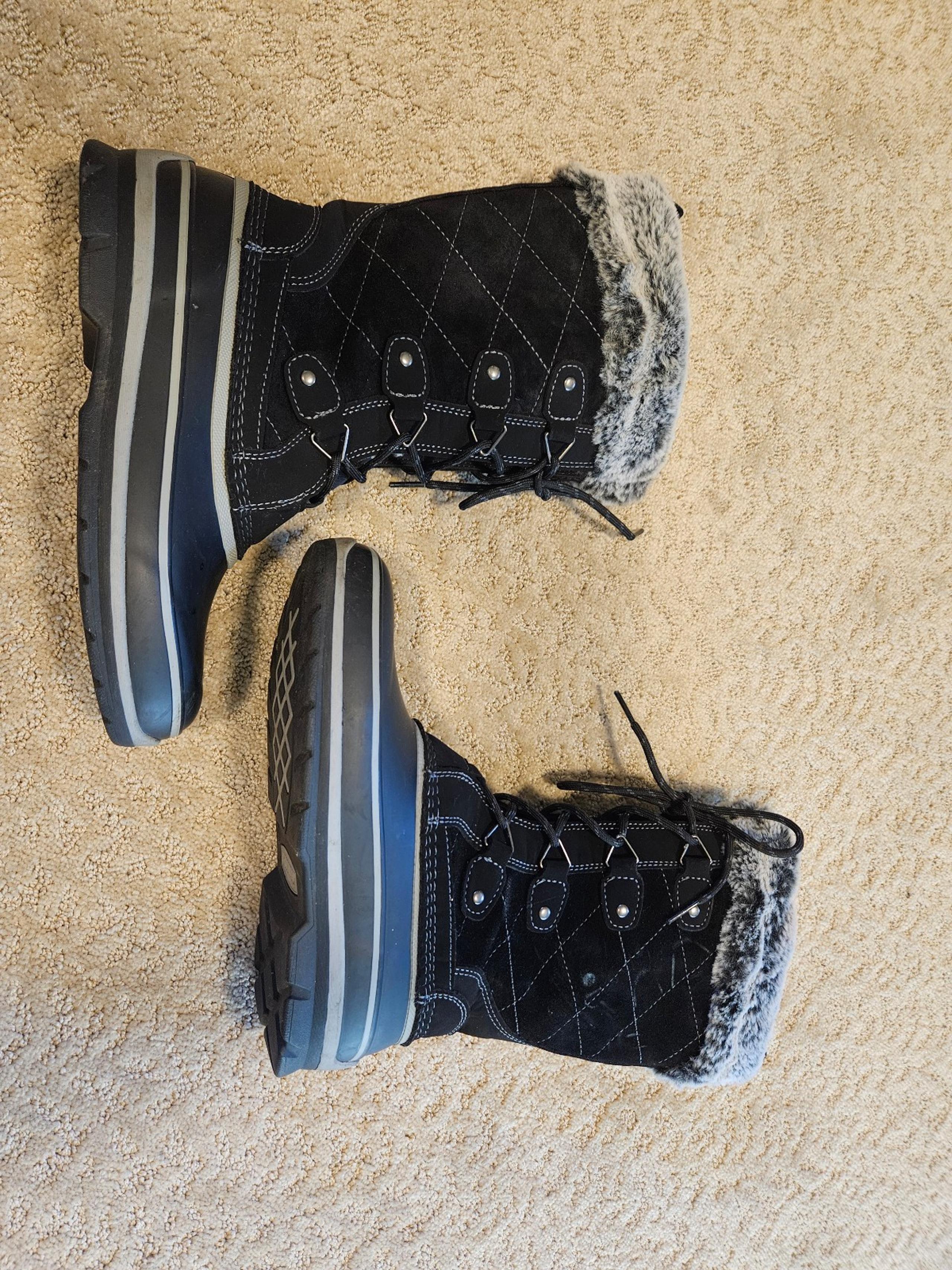 Khombu Ellie Black Fur Lined Cushioned Calf Winter Snow Boots Women's Size 7