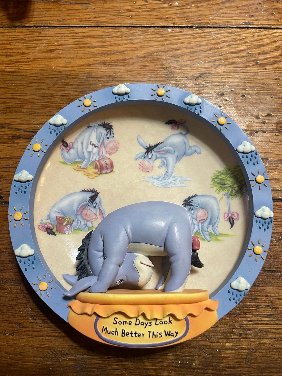 Limited edition Bradford Exchange collection hanging plate