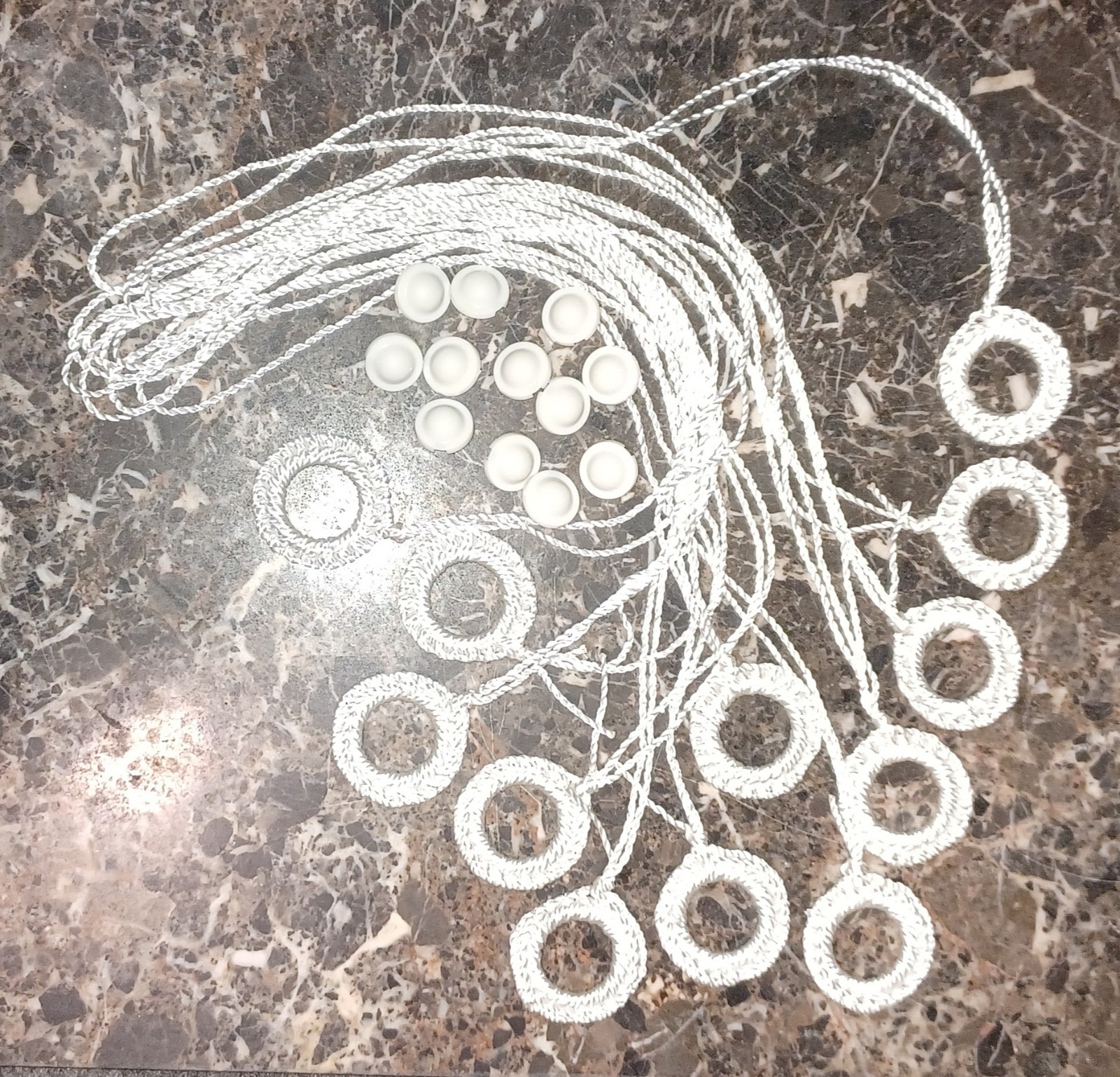 12 RAYON WHITE RING PULLS 12 WITH HIGBEE BUTTONS