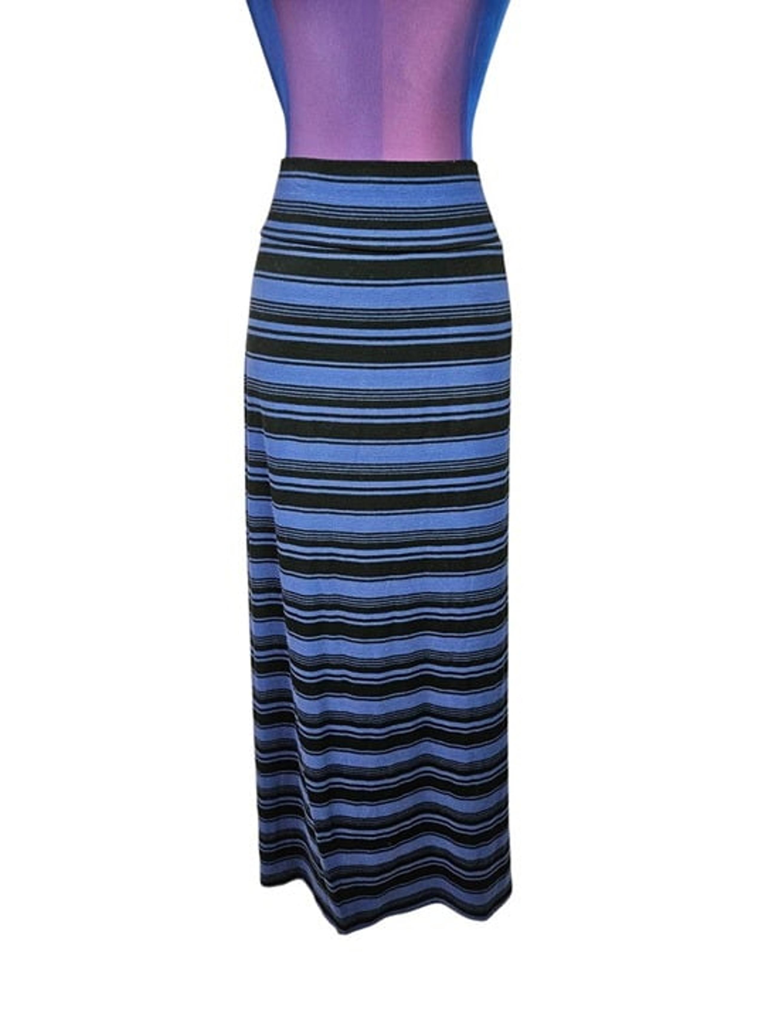 Ava & Viv Blue & Black Striped Stretch Maxi Skirt Size 1X Women's Plus J17