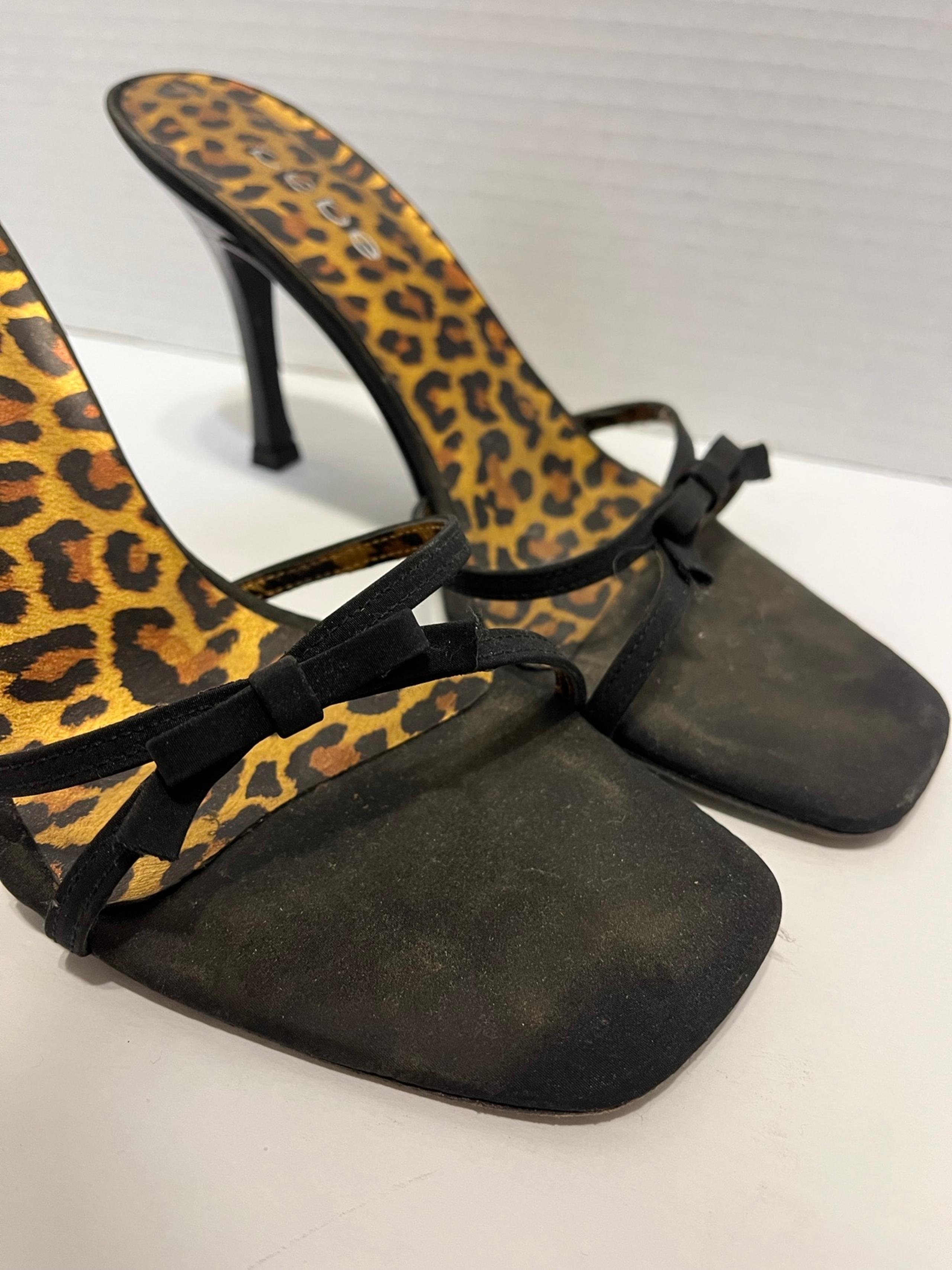 Bebe Heels/Slides Leopard Print Size 8 Holiday Dressy Shoes