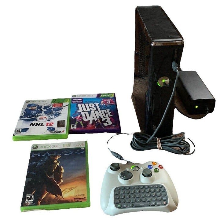 Microsoft Xbox 360 80GB Slim Console Bundle, Chat Pad Controller, 3 Games TESTED