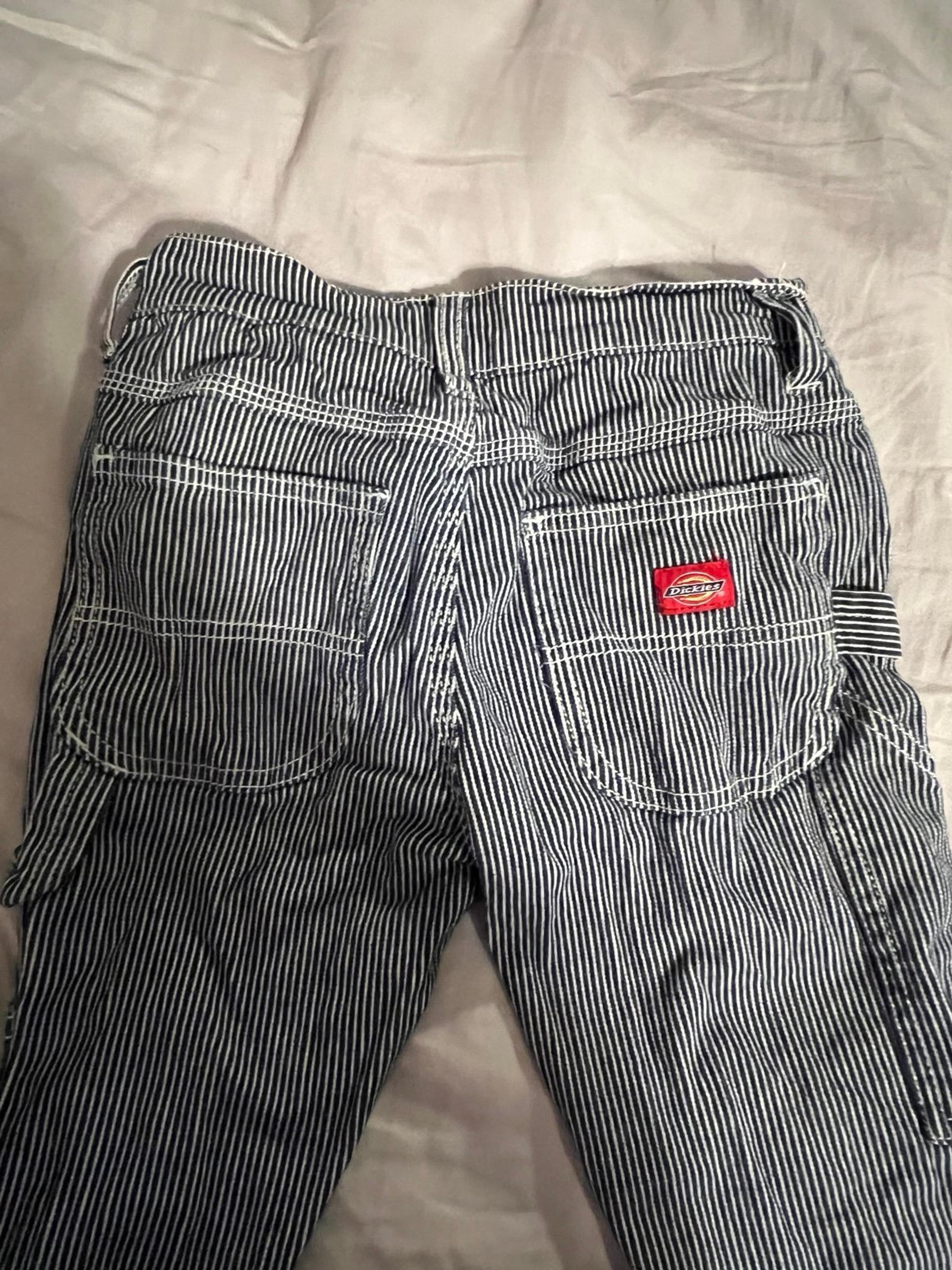 Kids dickies