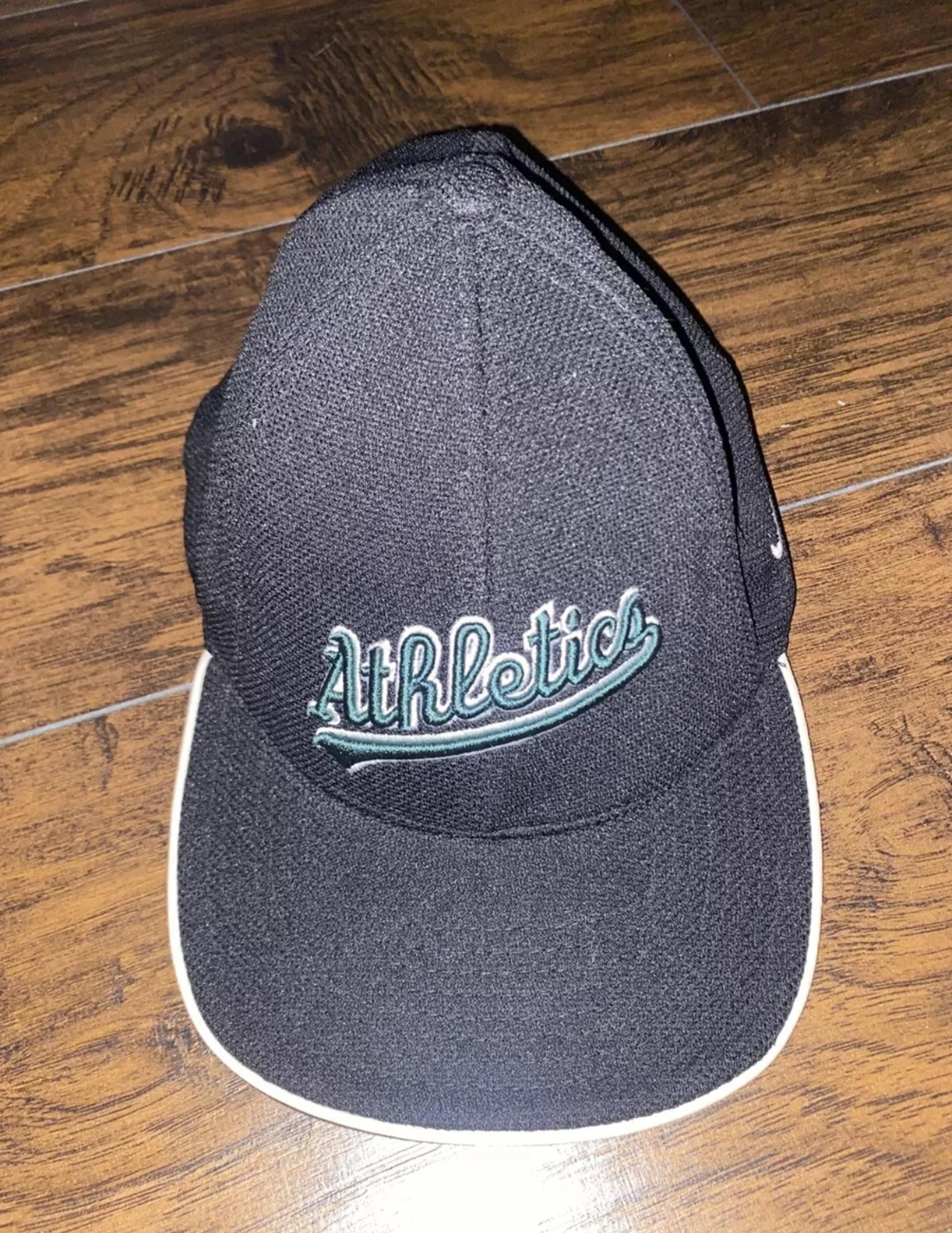Oakland Athletics Nike Vintage Black Flexfit Baseball Cap Hat
