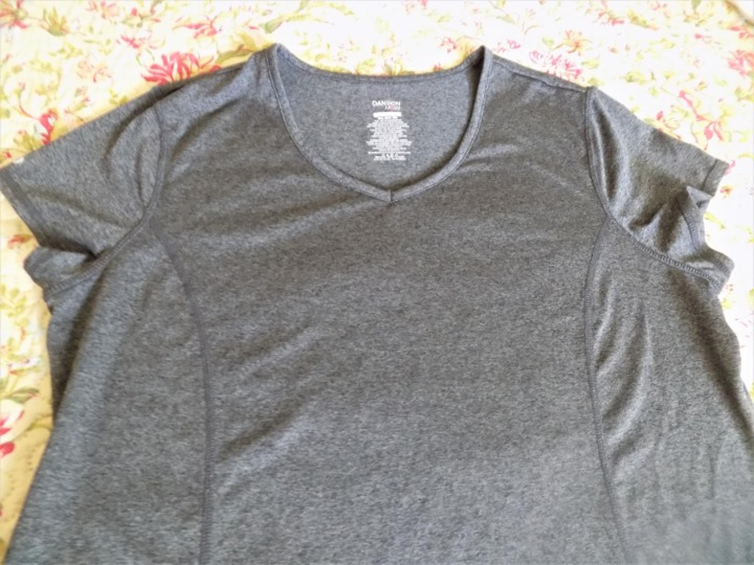 DANSKIN NOW NEW GRAY ACTIVE T-SHIRT 2X