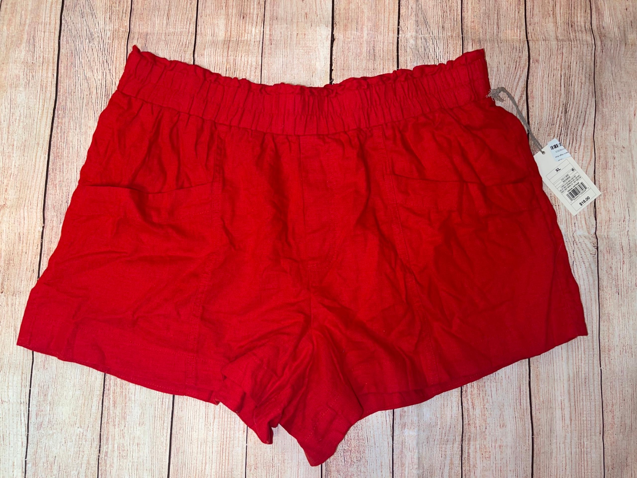 Women’s XL Red Pull-on Shorts NWT A New Day