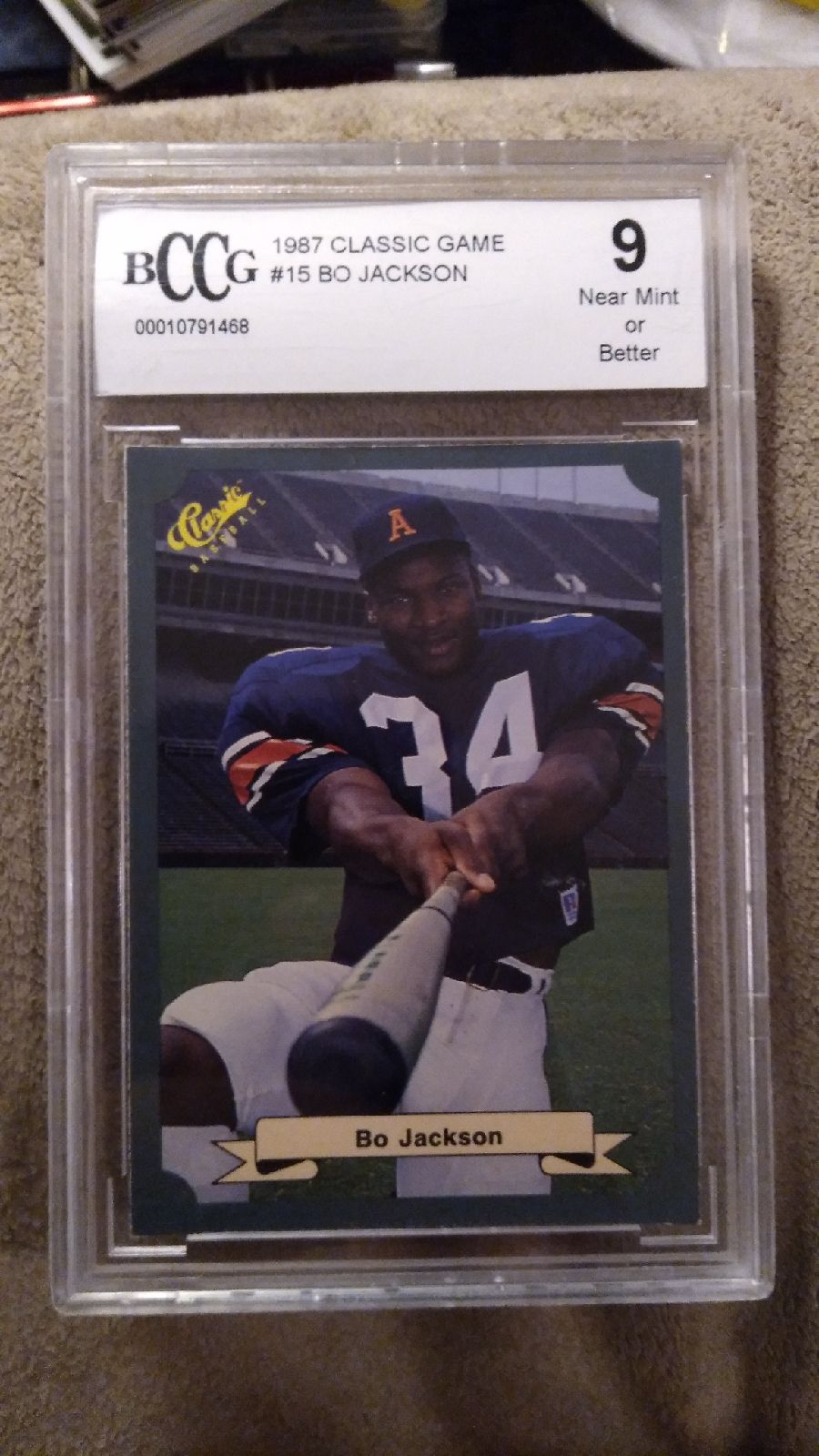Bo Jackson Classic Rookie BCCG 9