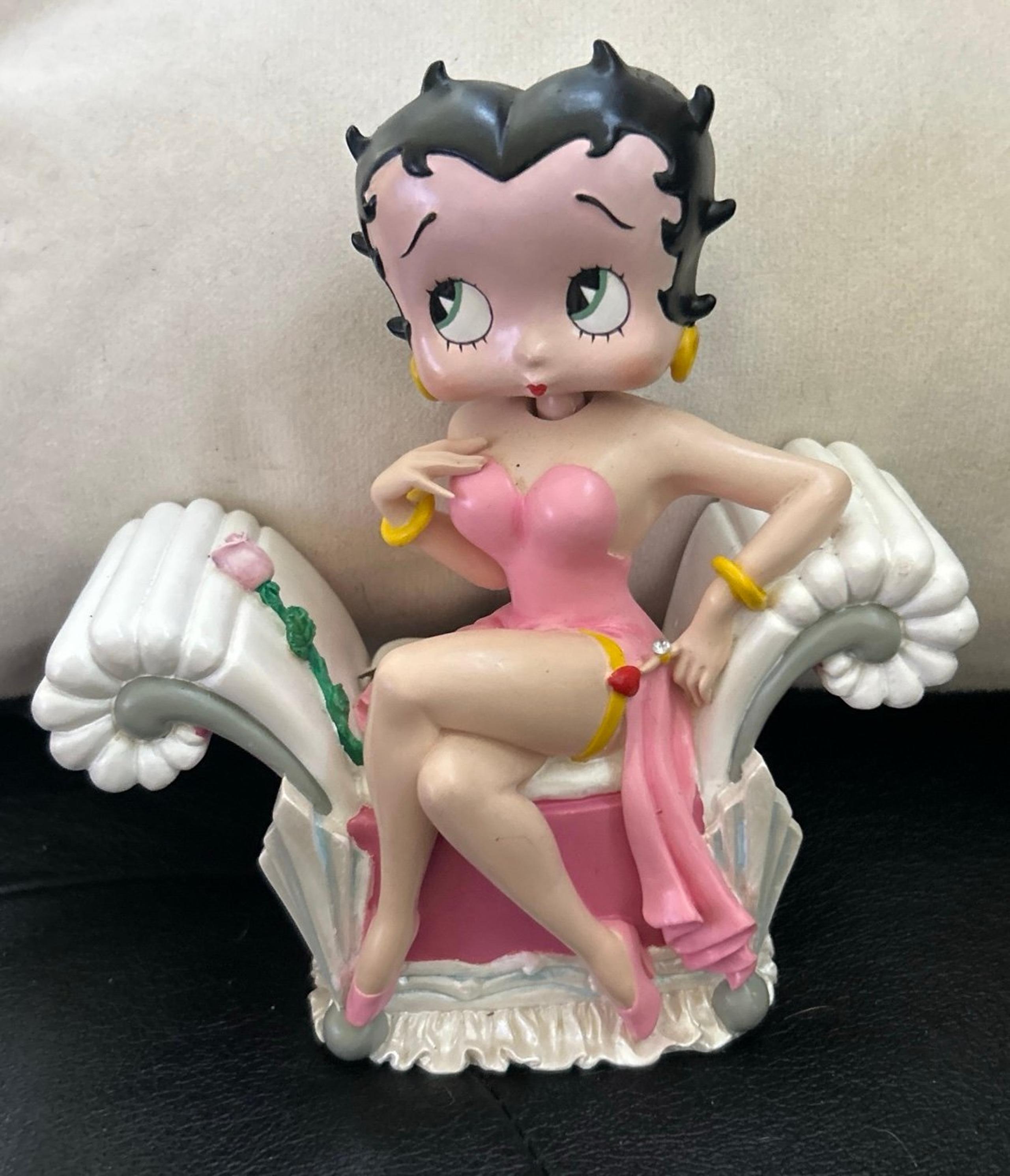 Vintage Betty Boop “DIVA” Chair Musical Figure-Numbered!!!