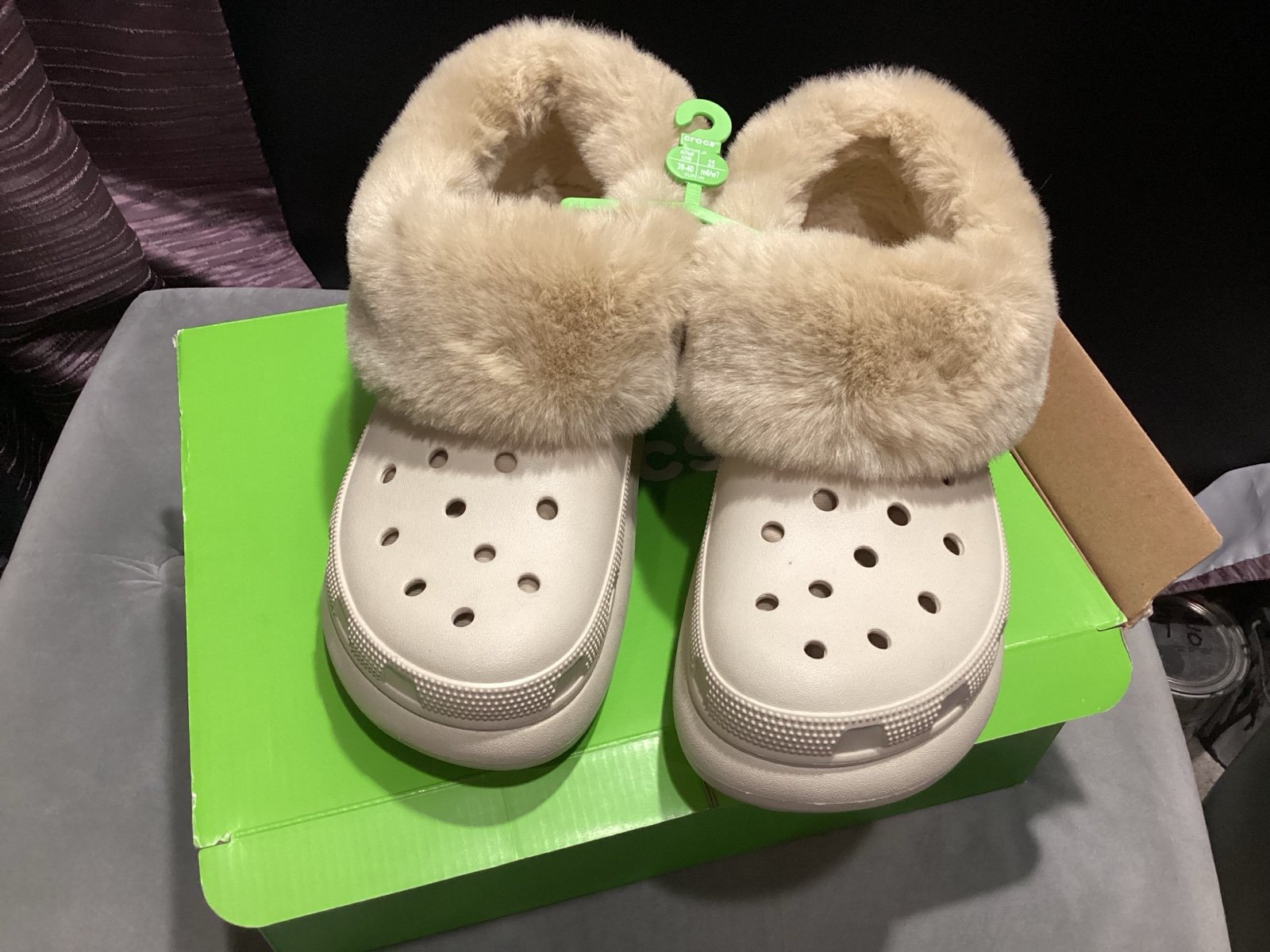 Crocs “Furever Crush”
