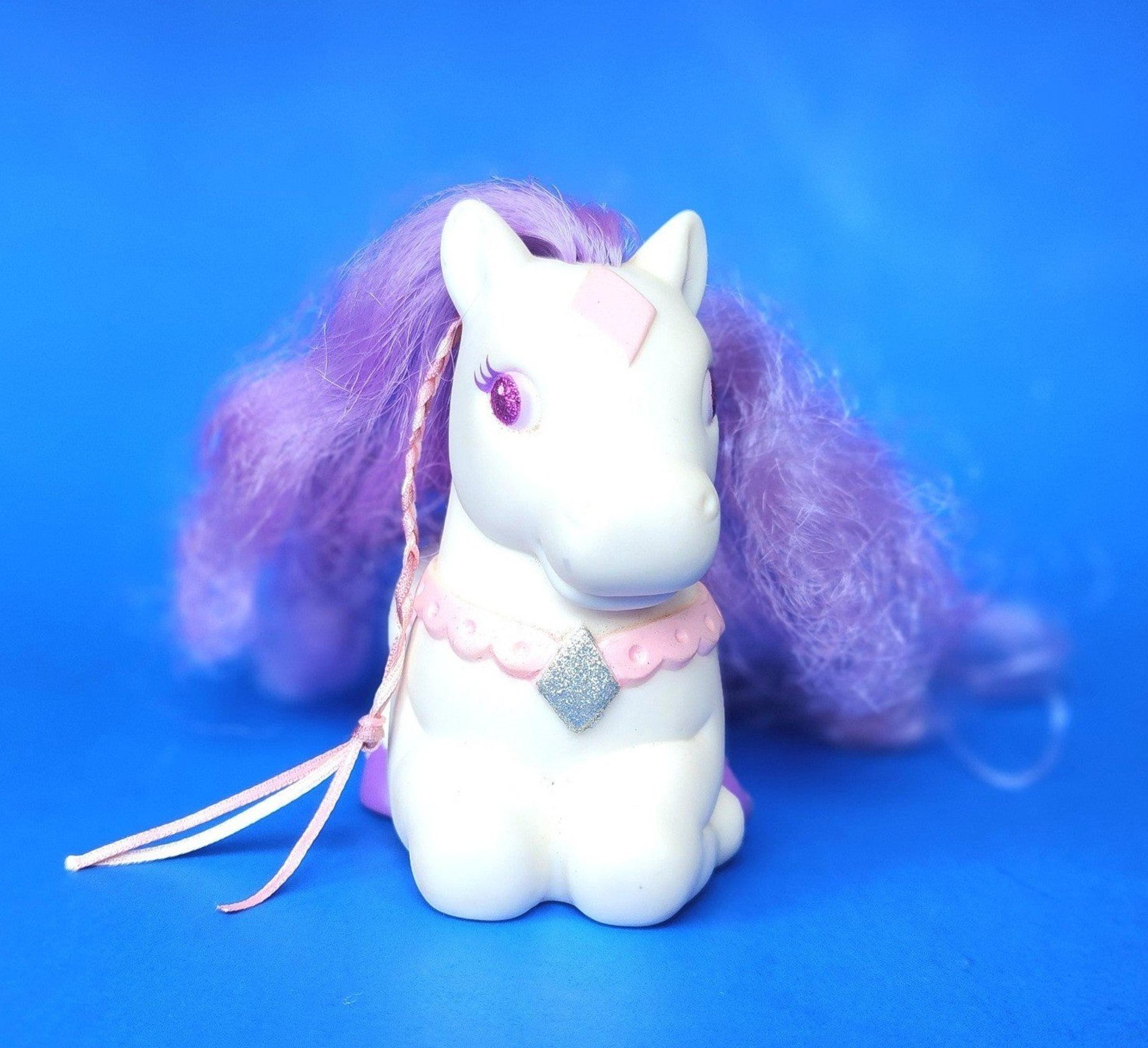 Vintage 80s Baby Keypers horse