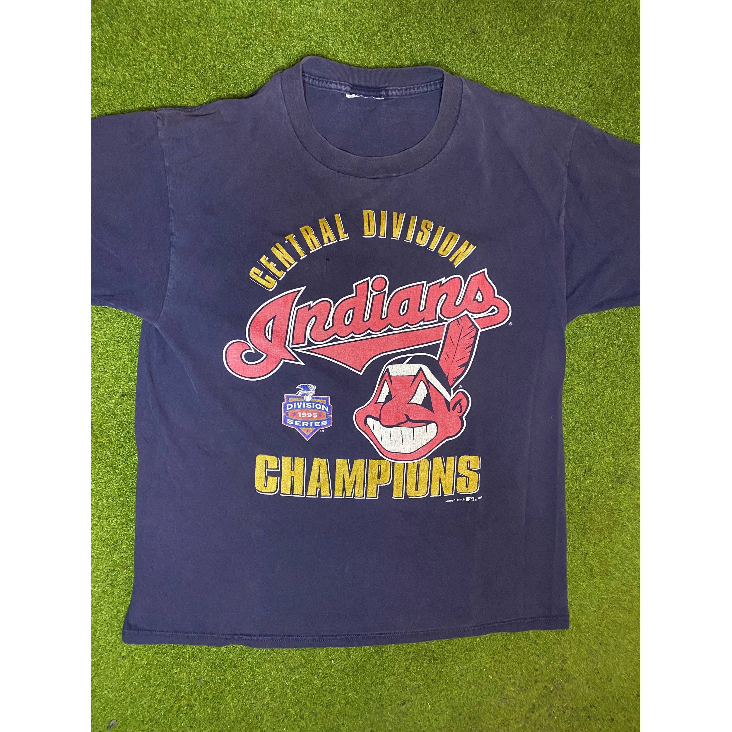 1995 Cleveland Indians - Vintage MLB T-Shirt (Large)