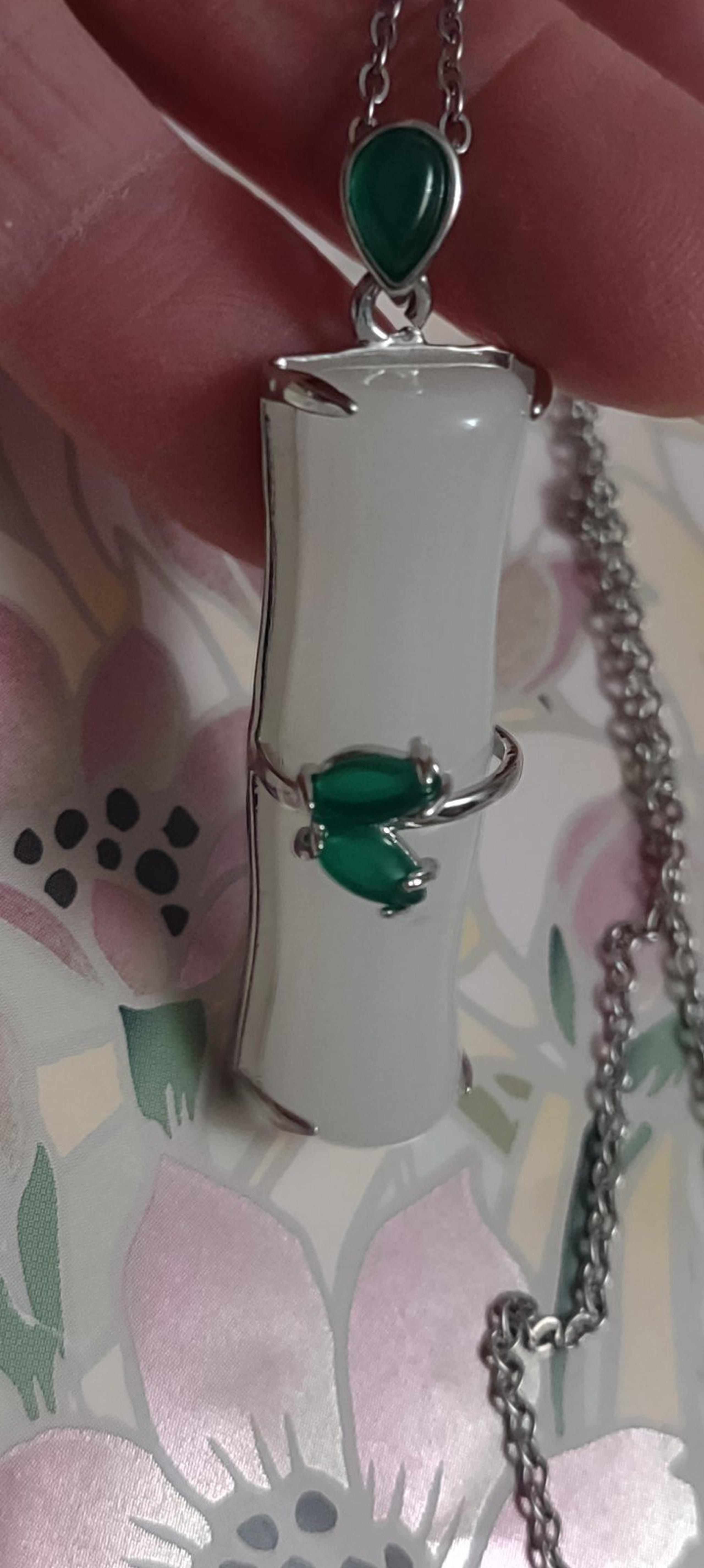 Ring one and a half inch white Jade and green sapphire 925 Sterling pendant neck
