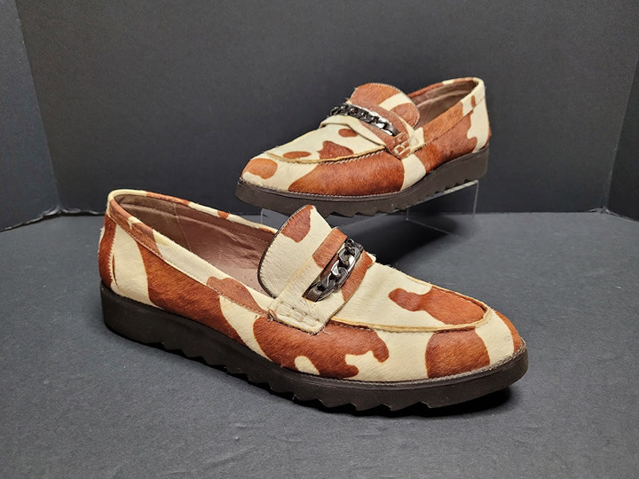 Donald J. Pliner Brecca Chain Creeper Loafer Calfskin Cow Print SZ 8.5