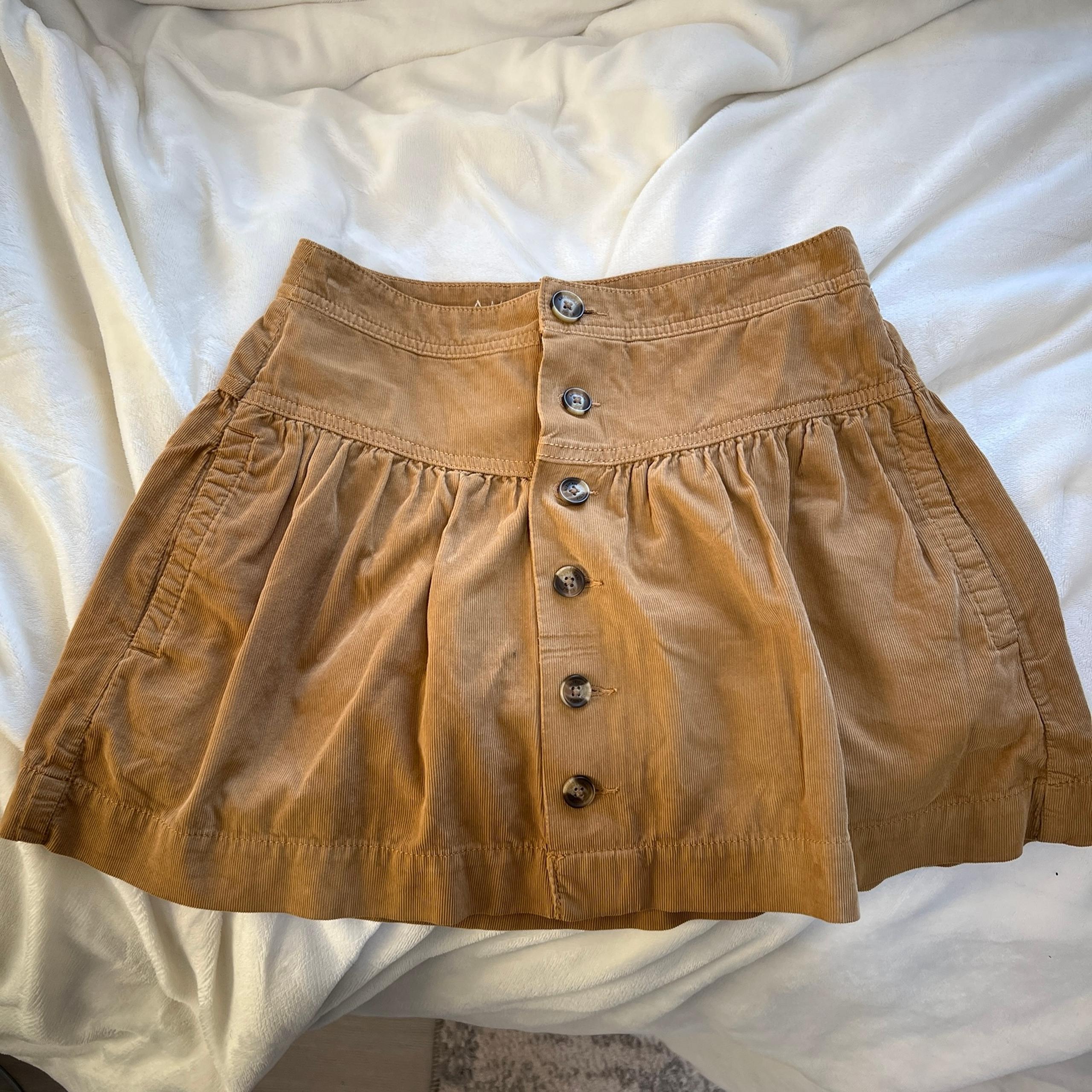 American Eagle Outfitters Women’s Corduroy Button-Front Mini Skirt –  (Size 2)