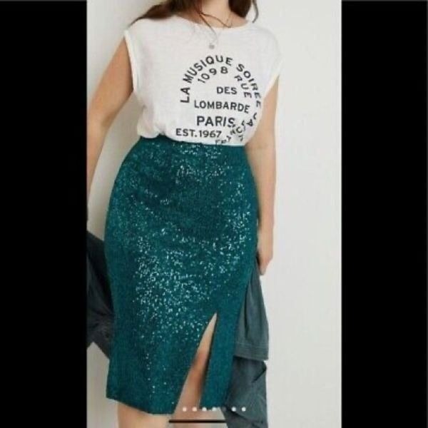 Maeve Anthropologie Alicia Green sequin skirt size M