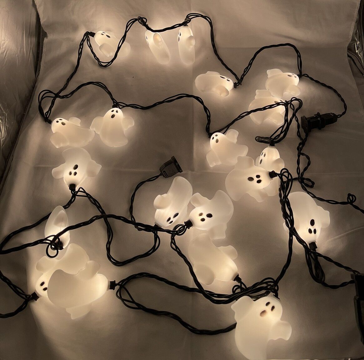 Halloween Blow Mold Ghost String Lights 12ft 20 lights