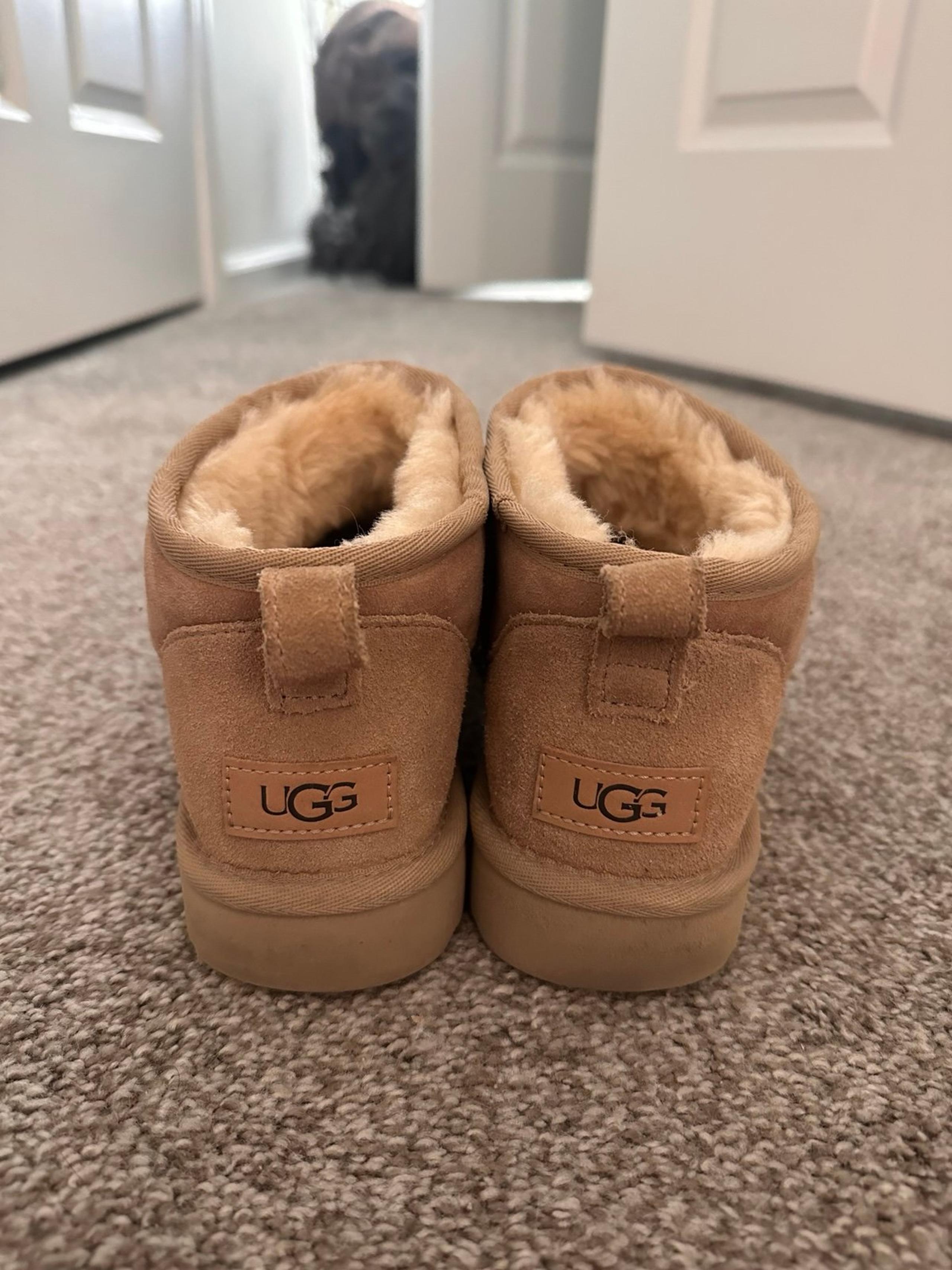 UGG classic ultra mini