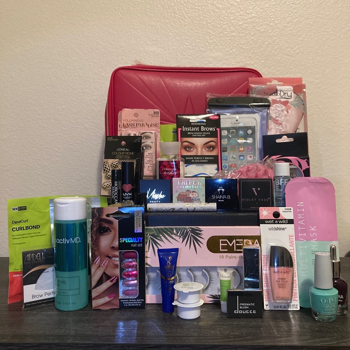 Big Beauty/makeup Bundle (new!)