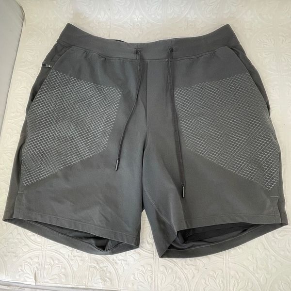Lululemon Black Barry's Stronger As One Lined Bootcamp Short Size Large