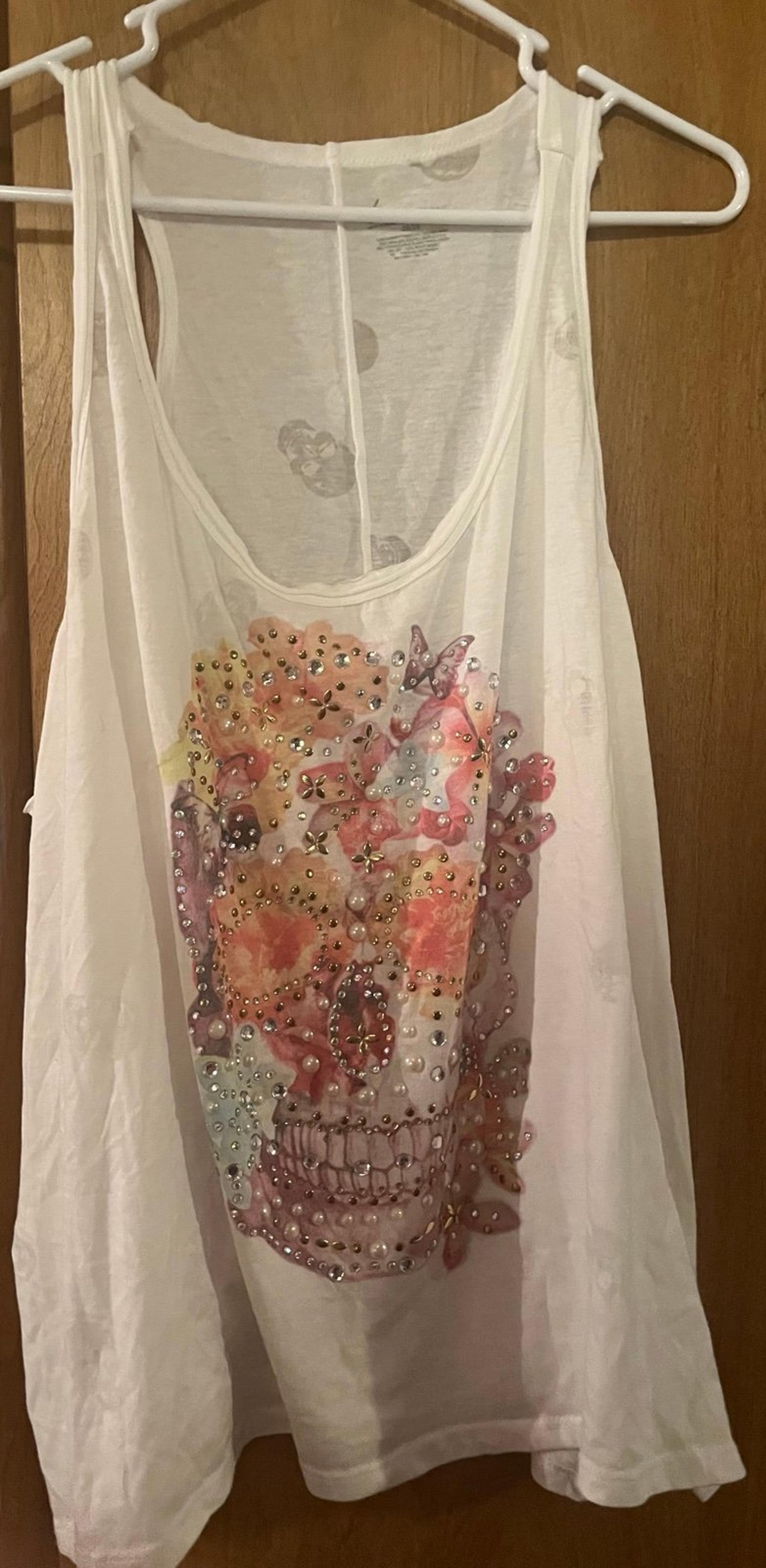 Lane Bryant Size 22/24 White Sleeveless Tank With A Colorful Skull With Rhinesto