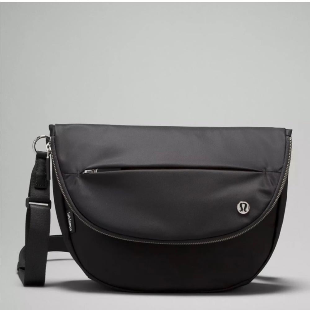 NWT LuluLemon All Night Festival Bag 5L