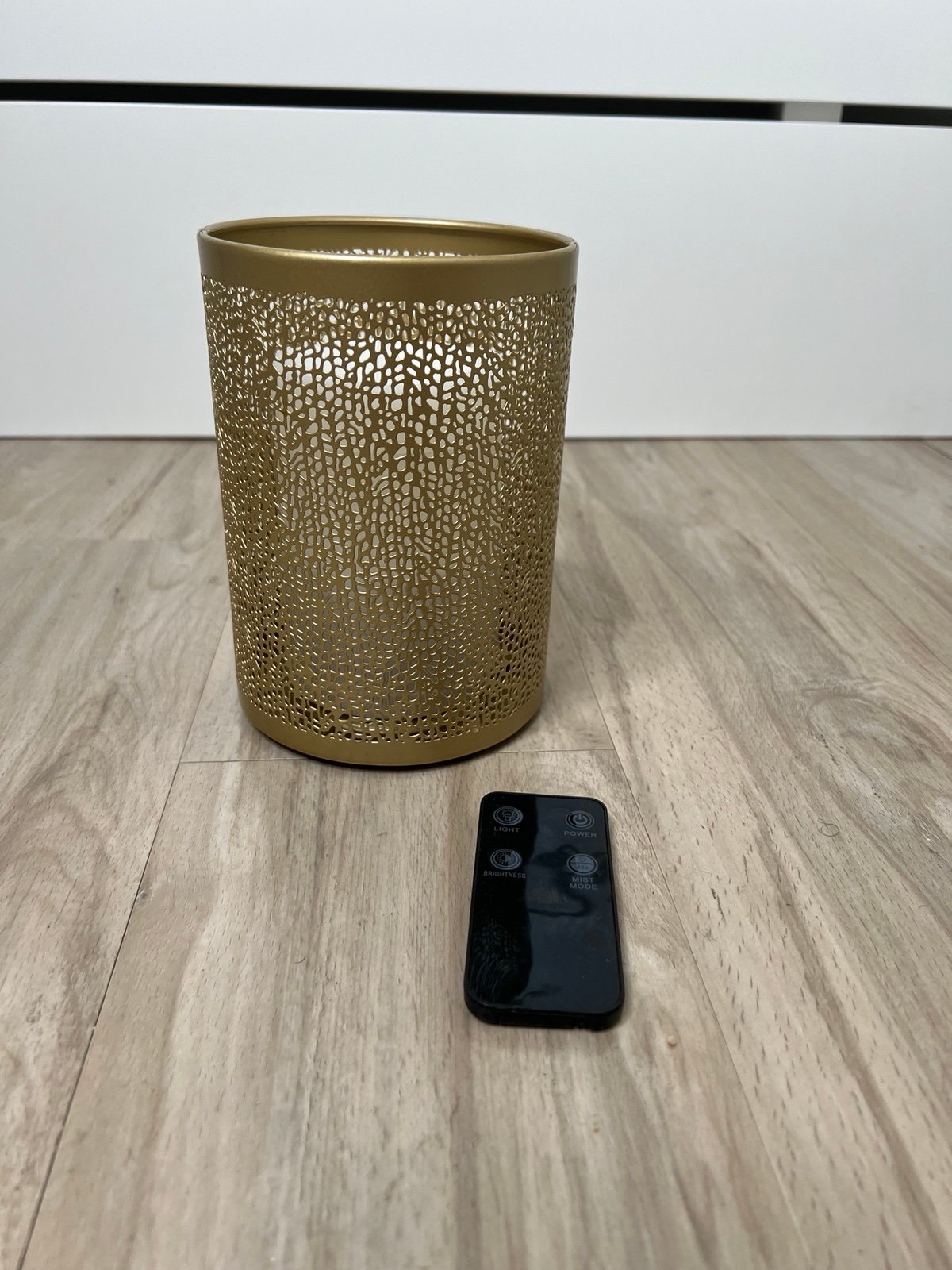 Spa room diffuser with remote