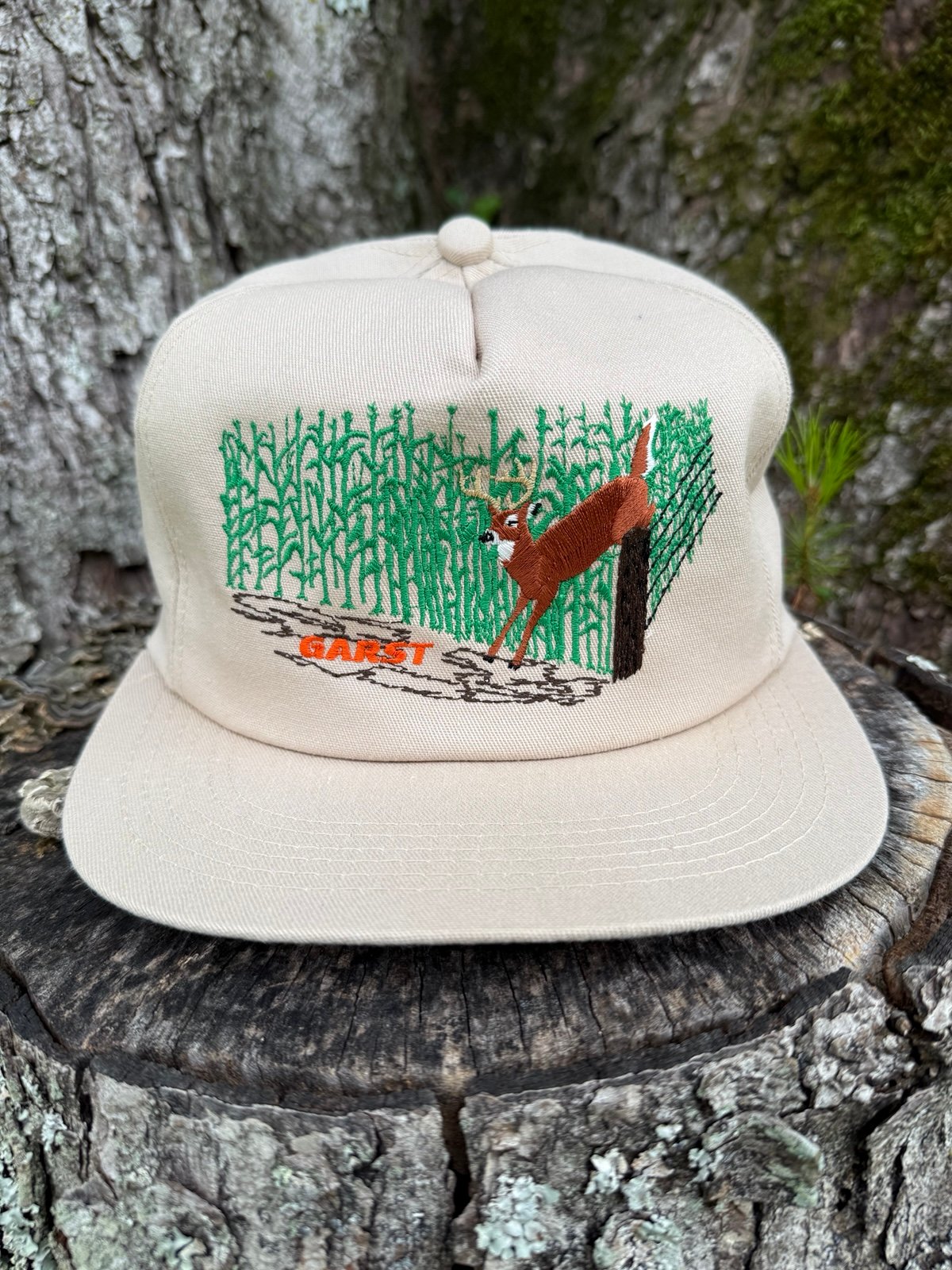 Vintage Garst deer wildlife corn snapback hat