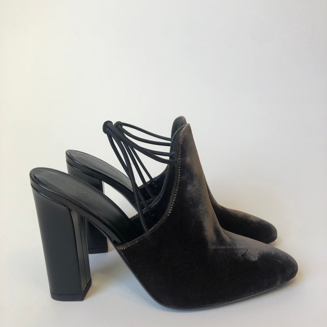 Via Spriga Arina Bark Velvet Slingback