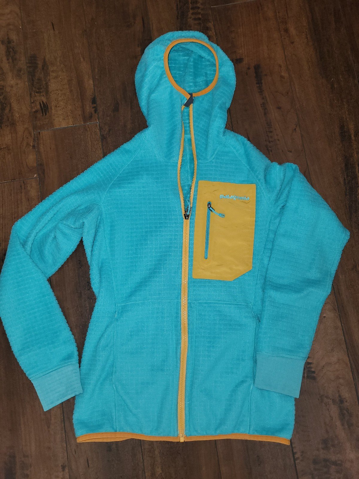 Womens PATAGONIA Reversible R3 Regulator Polartec Hoody Sweater Rare color