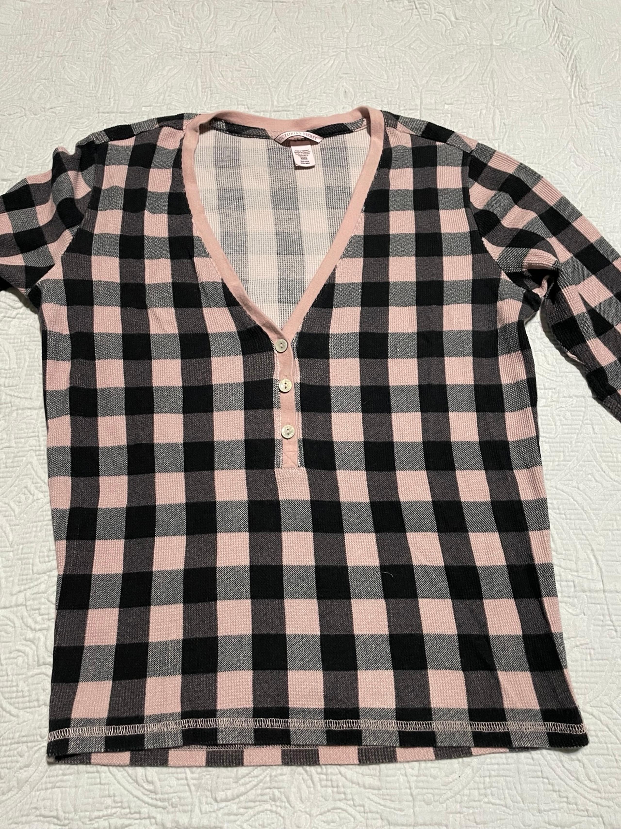 Women’s Victoria’s Secret Long Sleeve Sleepwear Henley Shirt Size Small
