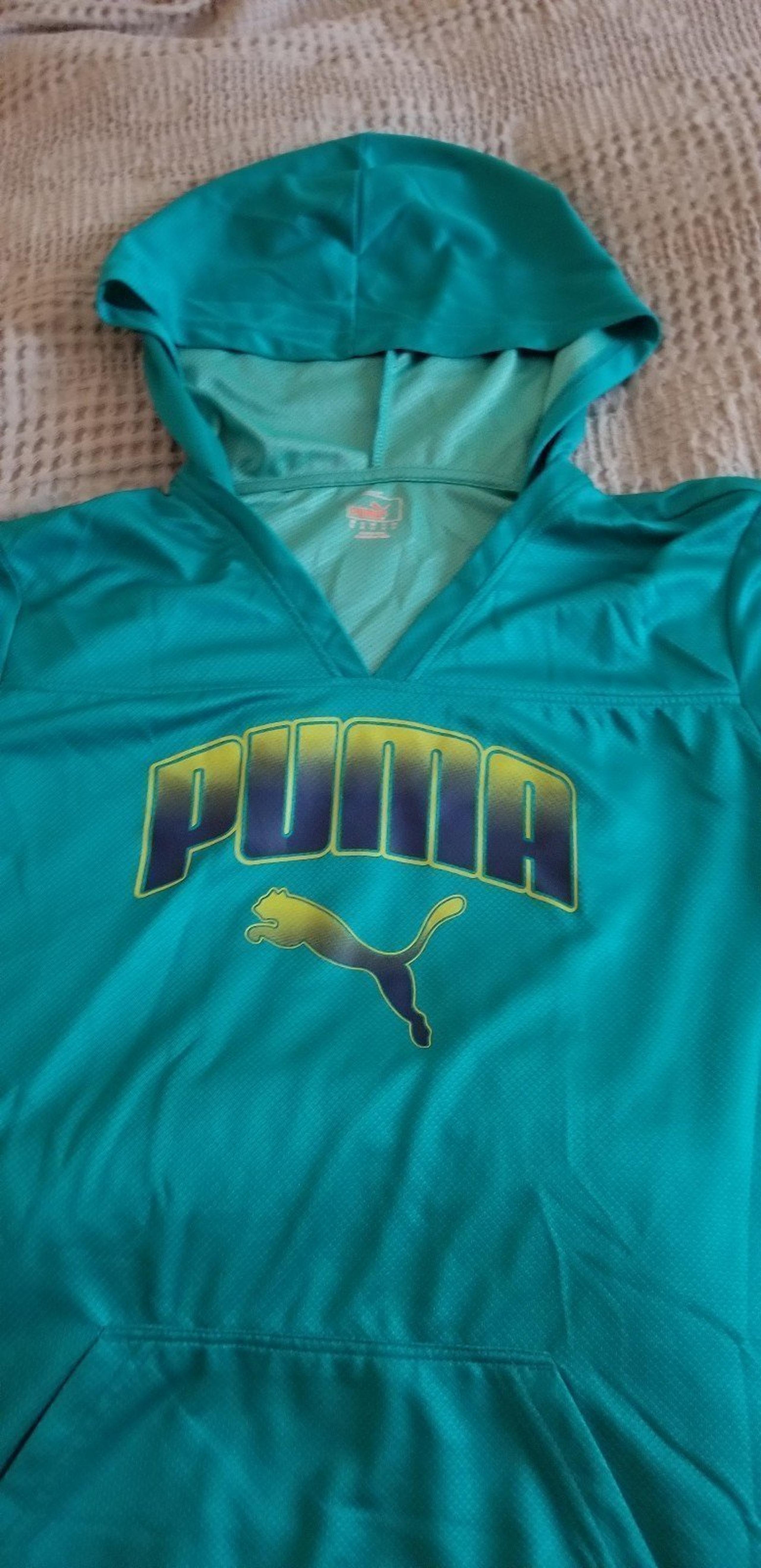 Puma Sweatshirt hoodie.