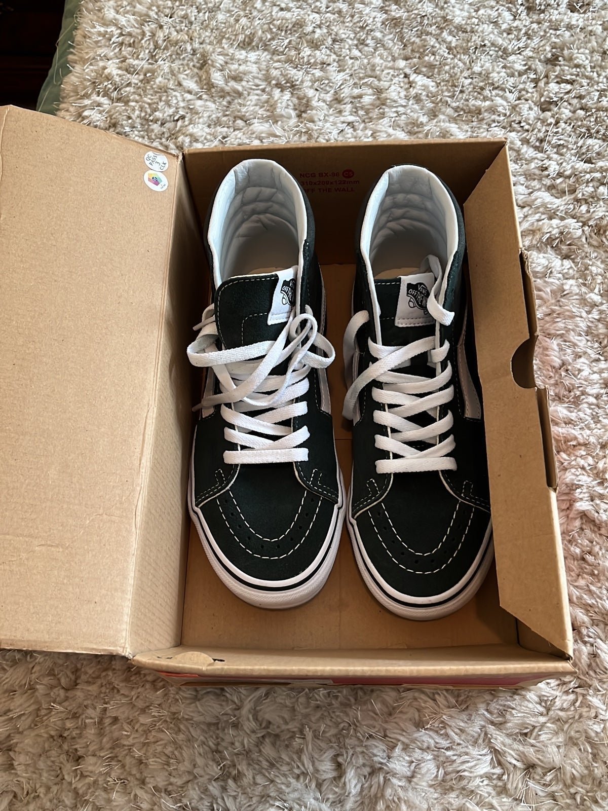 Vans Sk8-Hi In Green Wirn Once.