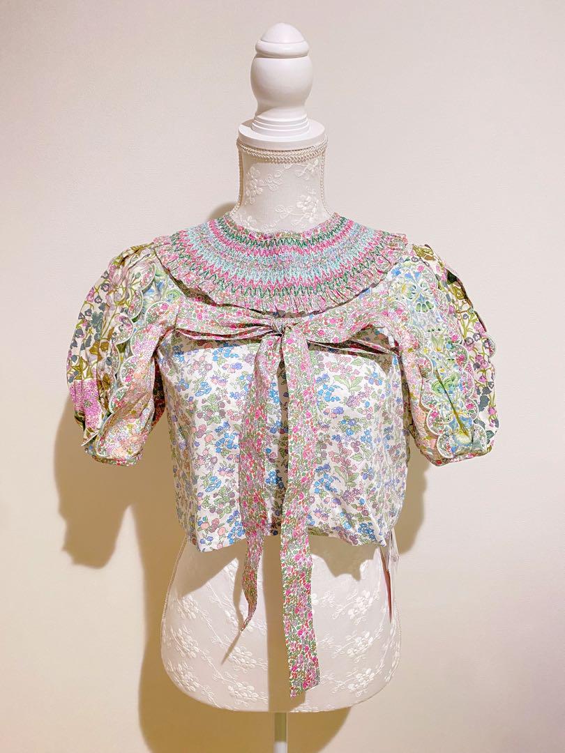 希少 黒入荷！ Rurumu Tops Sleeve Attached Liberty トップス